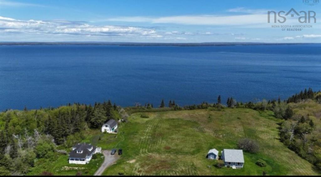 $32,500.00: 344 Highway, Sand Point