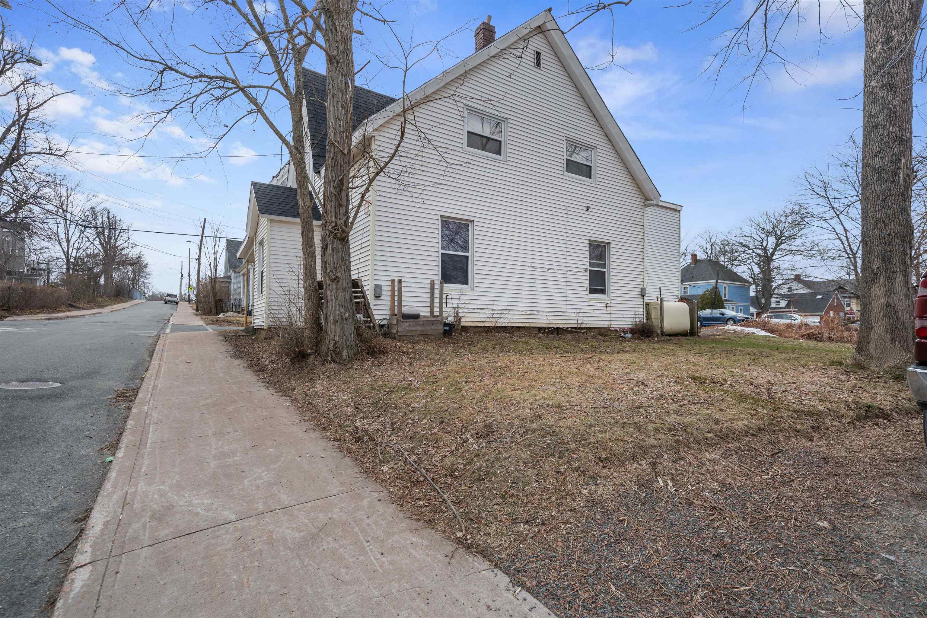 $229,000.00: 277 MacLean Street, New Glasgow