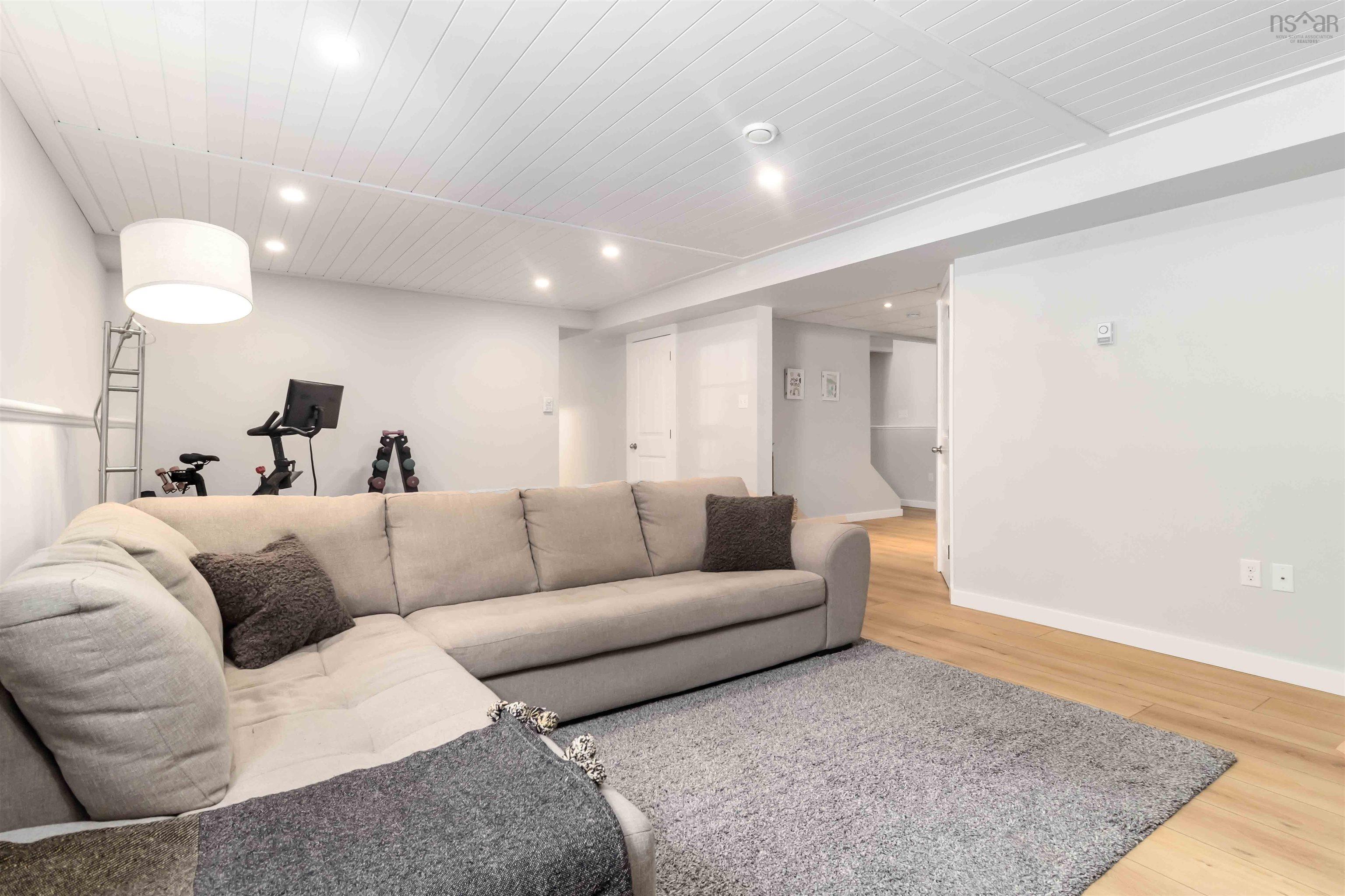 $599,000.00: 375 Camperdown Road, Hebbs Cross