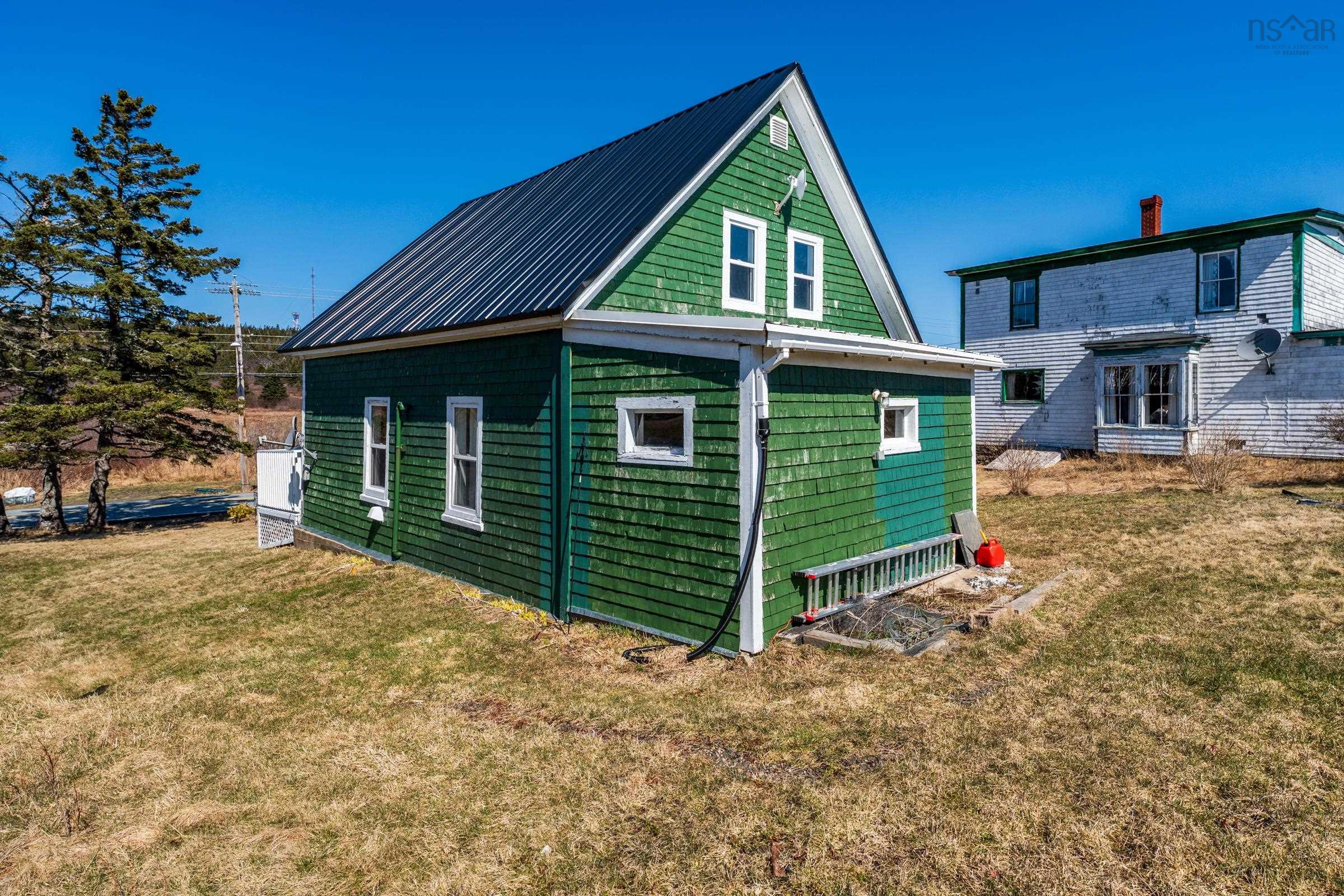$99,000.00: 3148 Highway 217, Tiverton