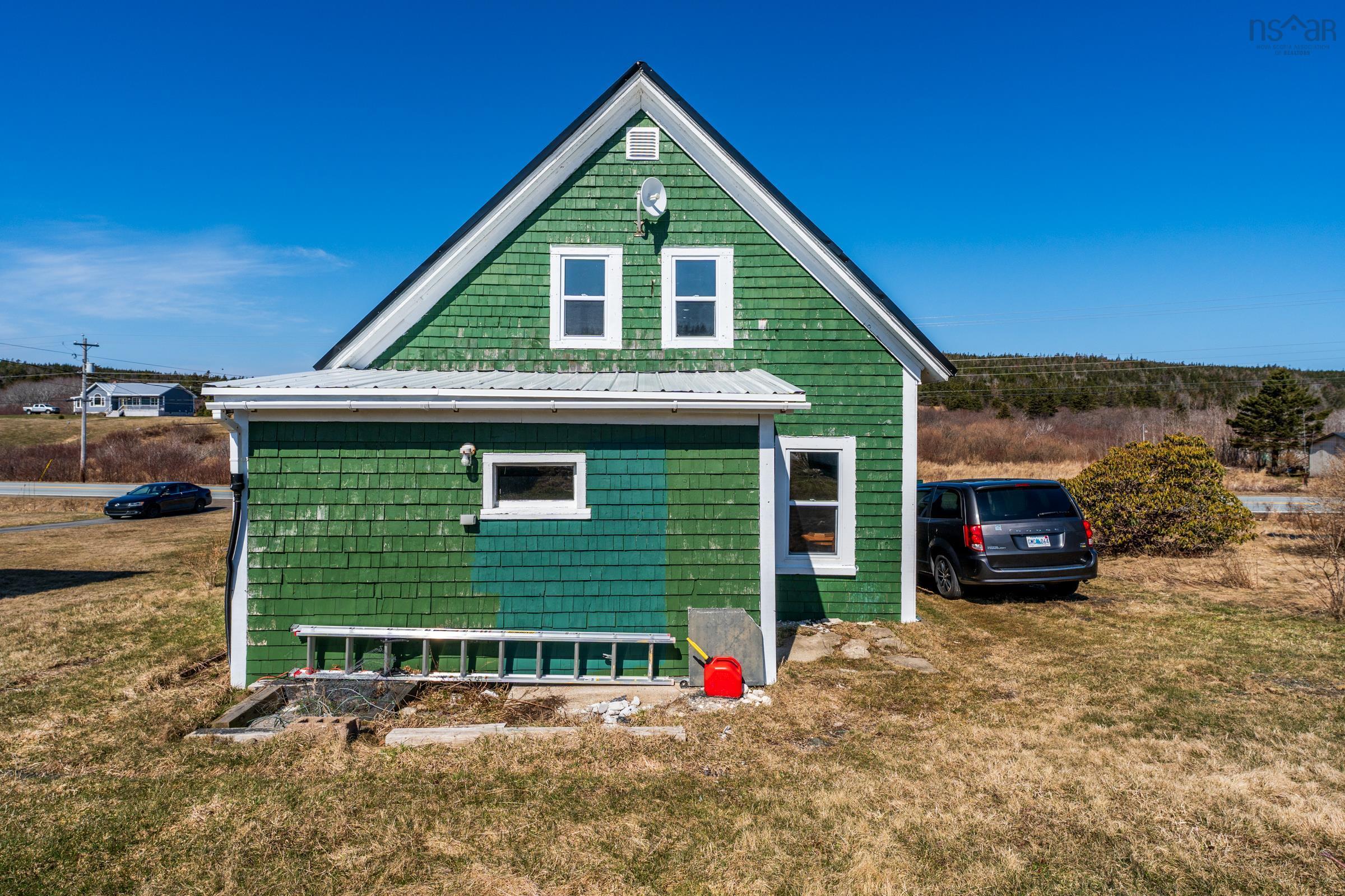 $99,000.00: 3148 Highway 217, Tiverton