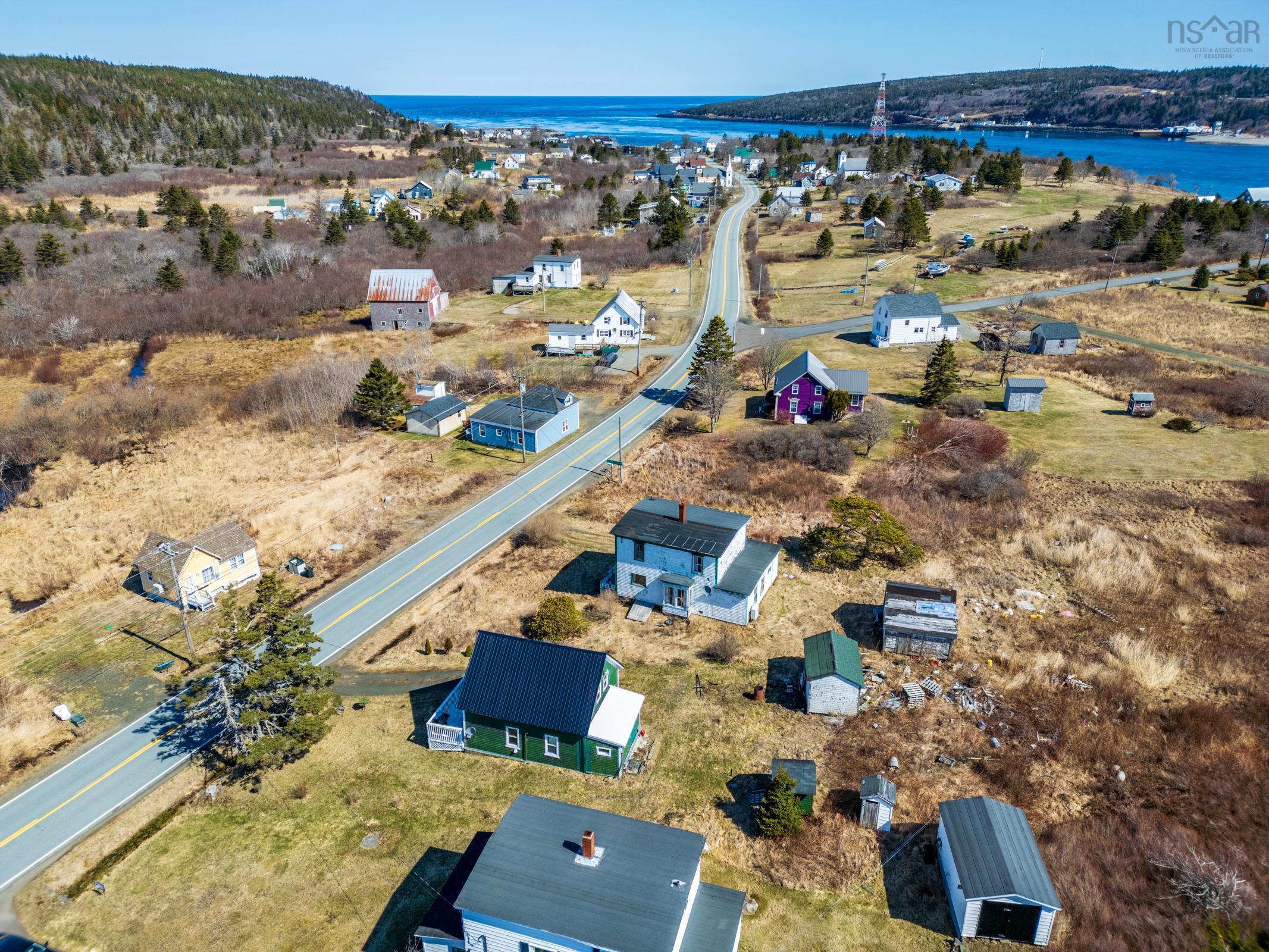 $99,000.00: 3148 Highway 217, Tiverton