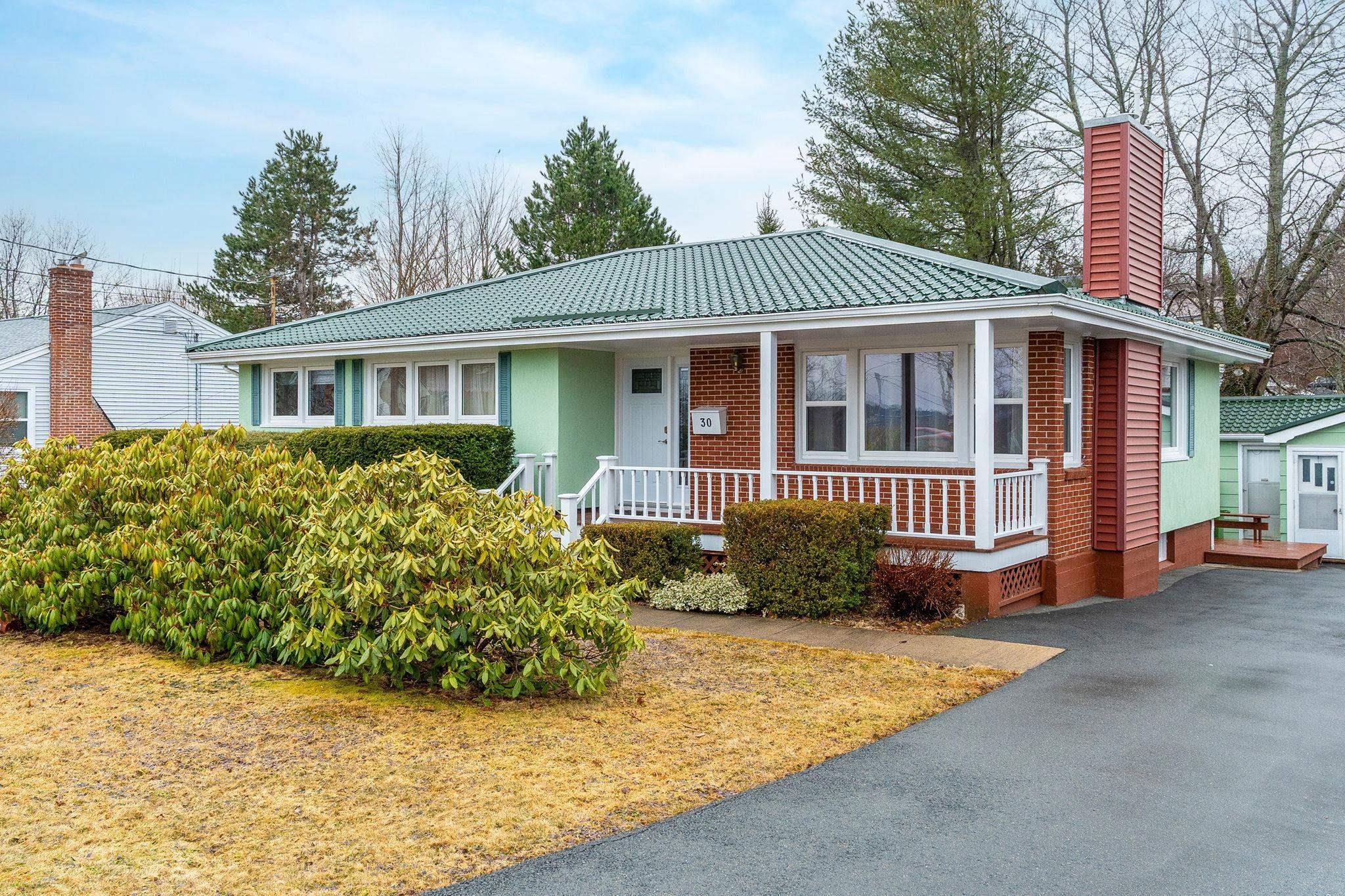 30 Penhorn Drive, Dartmouth, NS (MLS 202605418)