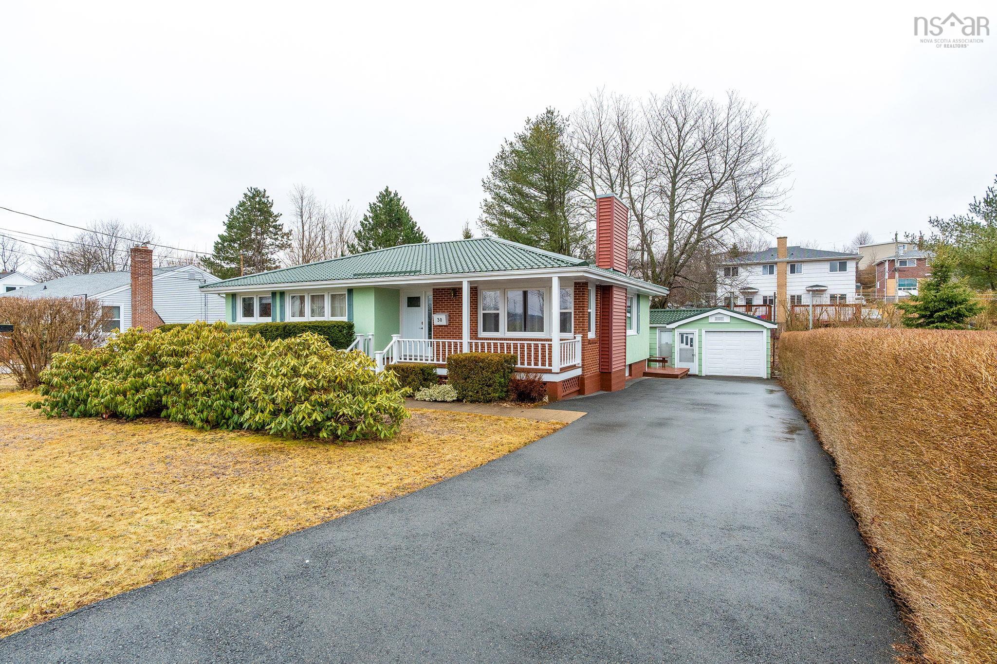 30 Penhorn Drive, Dartmouth, NS (MLS 202605418)