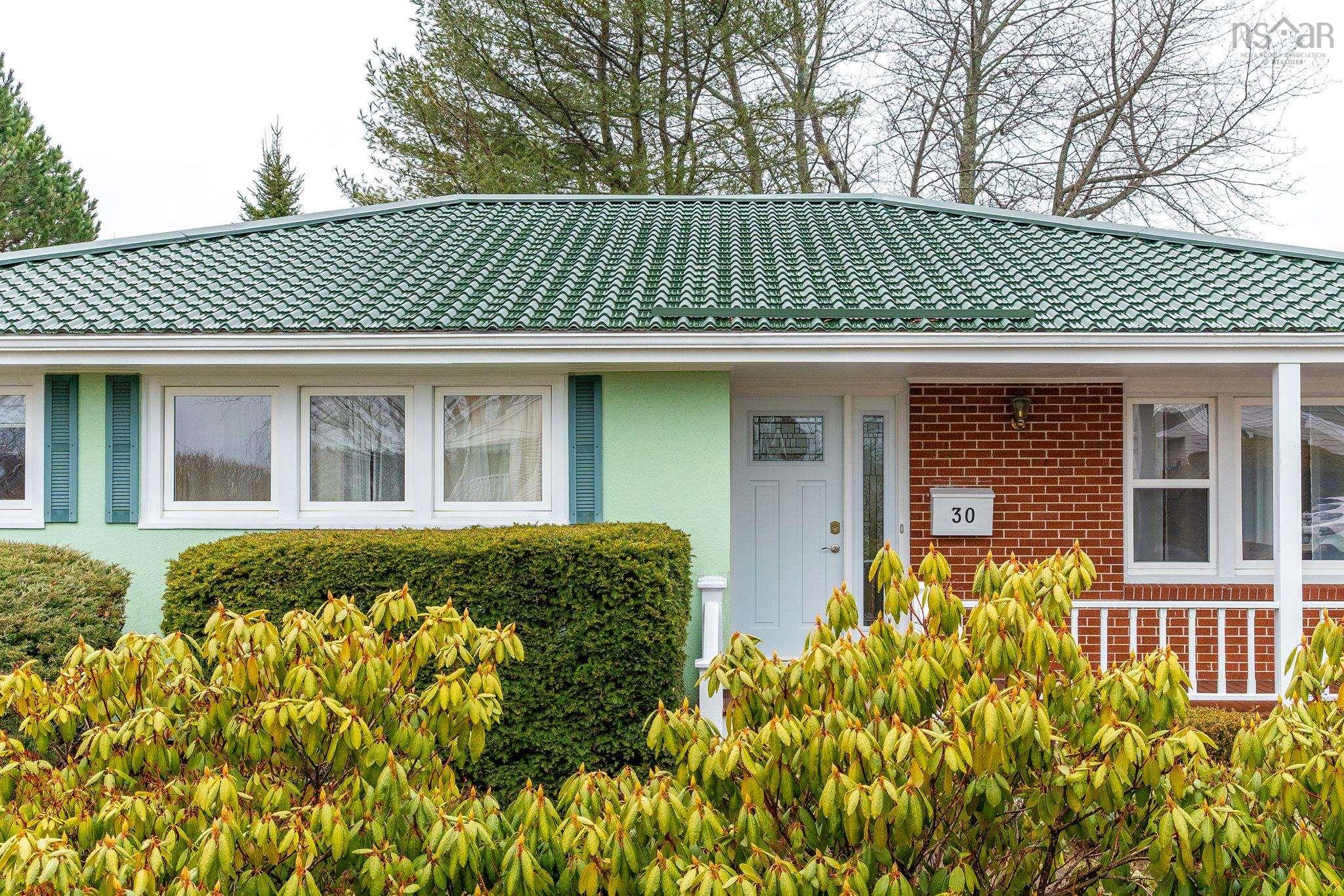 30 Penhorn Drive, Dartmouth, NS (MLS 202605418)