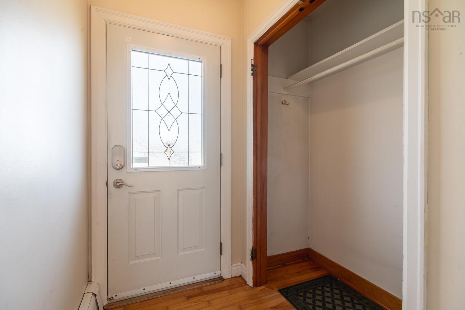 $474,900.00: 20 Avon Crescent, Halifax