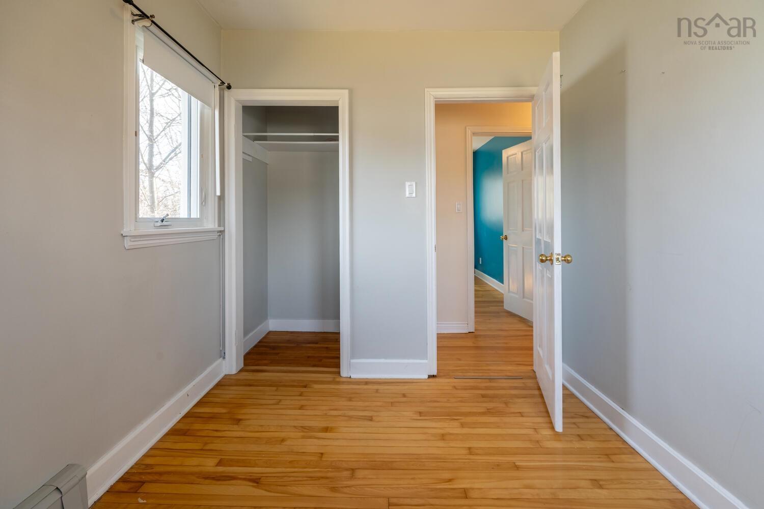 $474,900.00: 20 Avon Crescent, Halifax