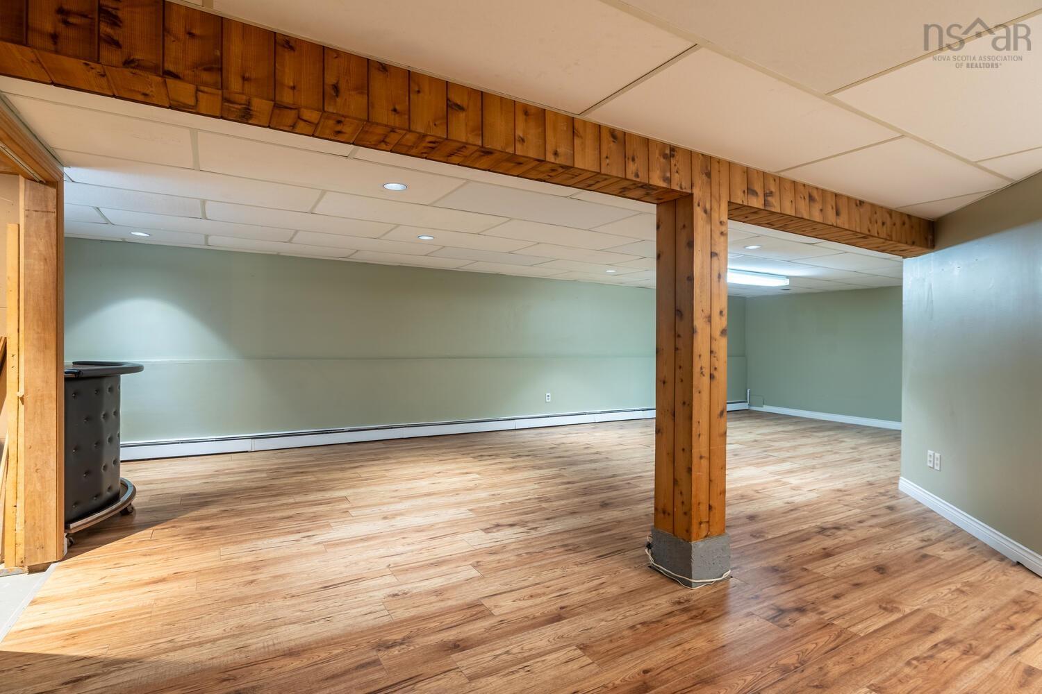 $474,900.00: 20 Avon Crescent, Halifax