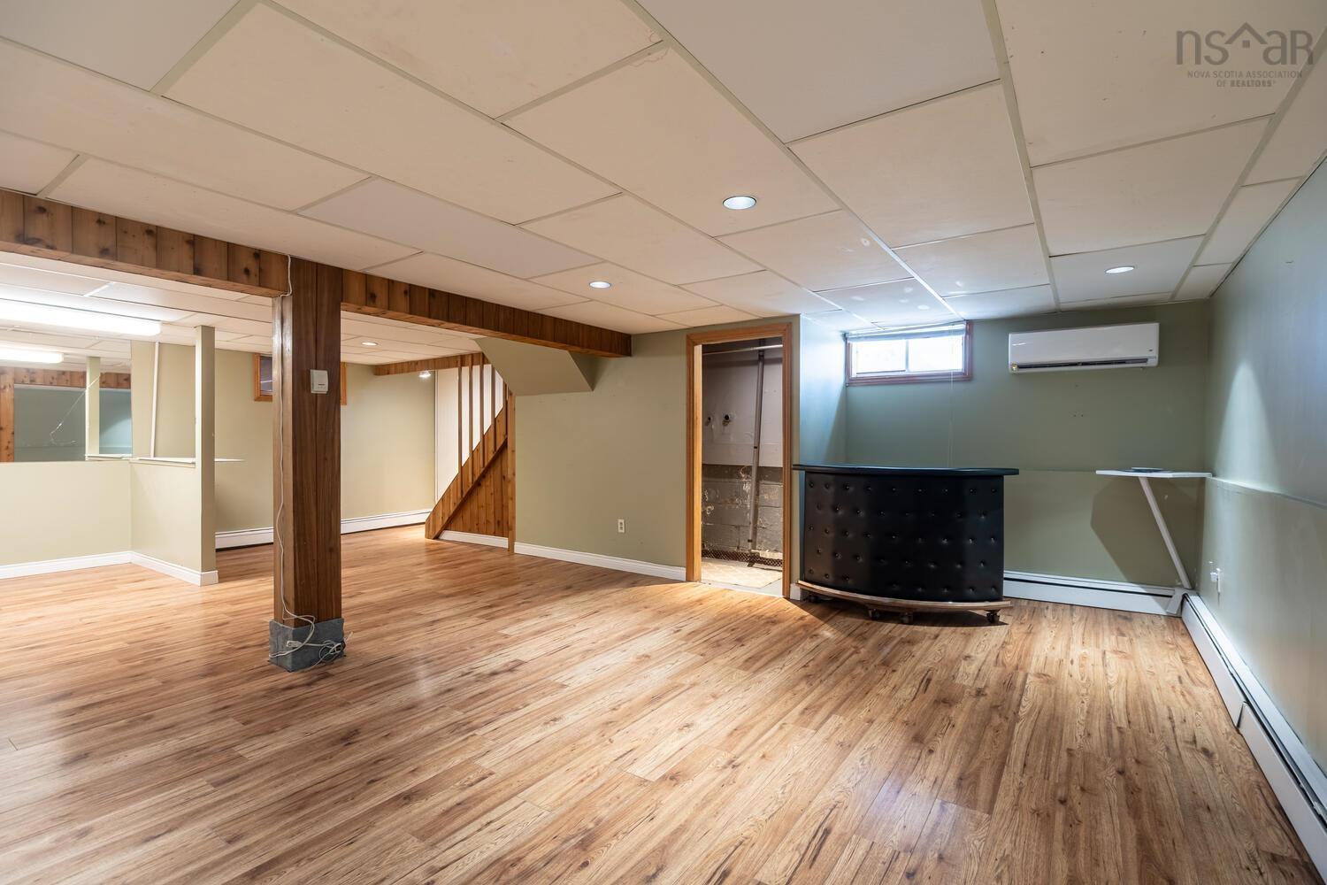 $474,900.00: 20 Avon Crescent, Halifax