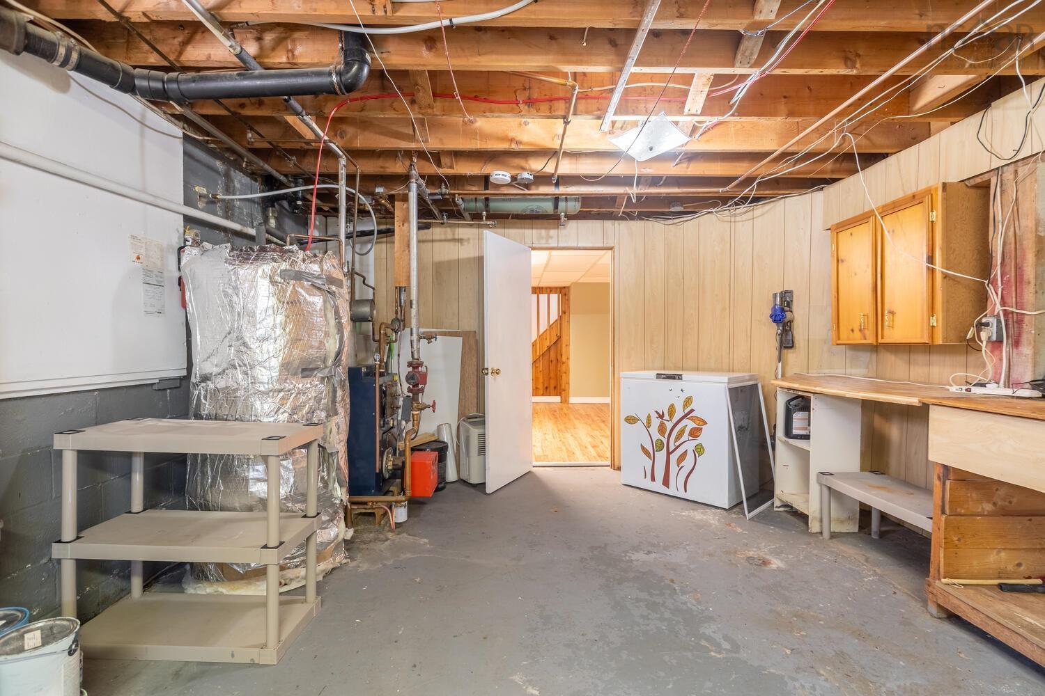 $474,900.00: 20 Avon Crescent, Halifax