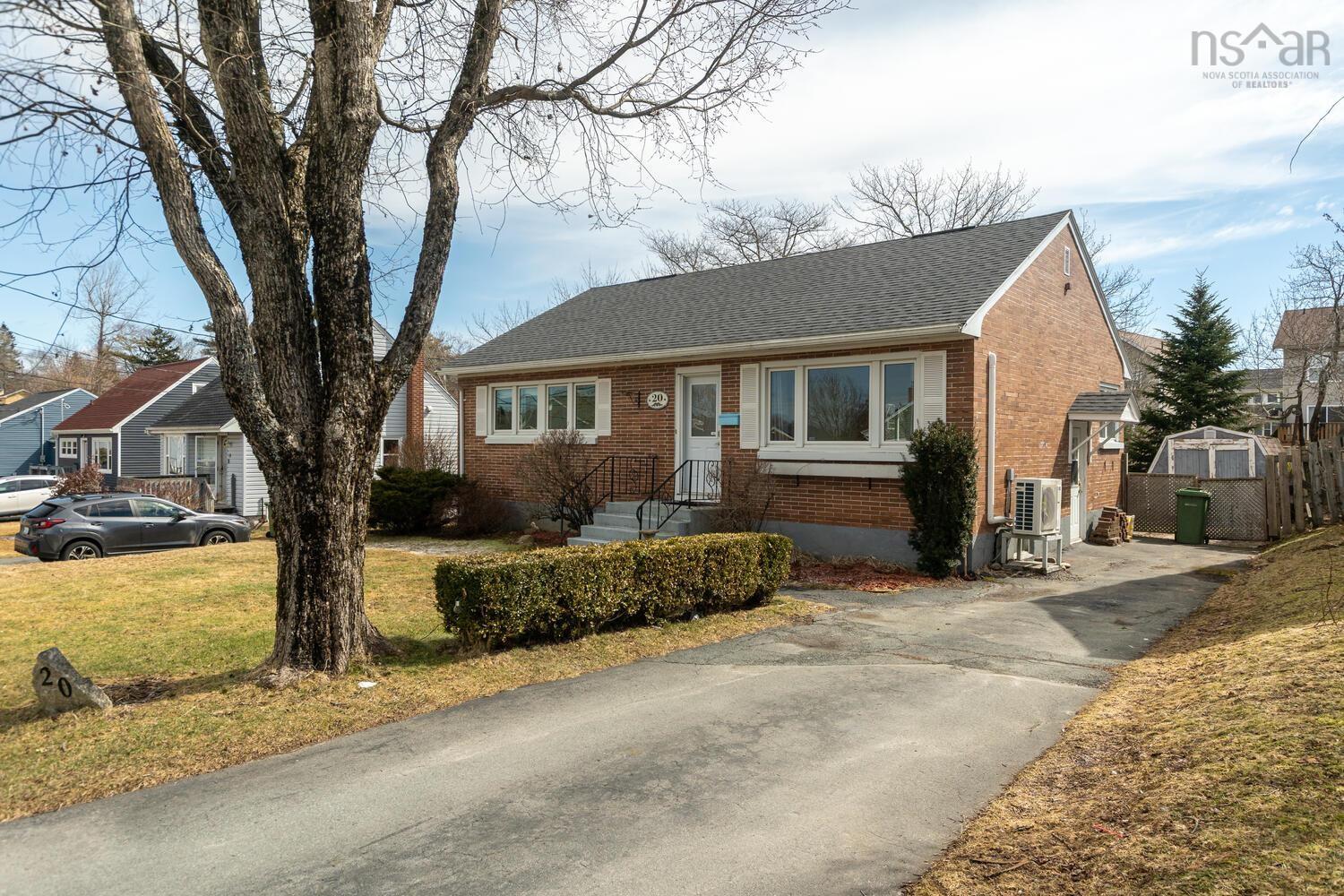 $474,900.00: 20 Avon Crescent, Halifax