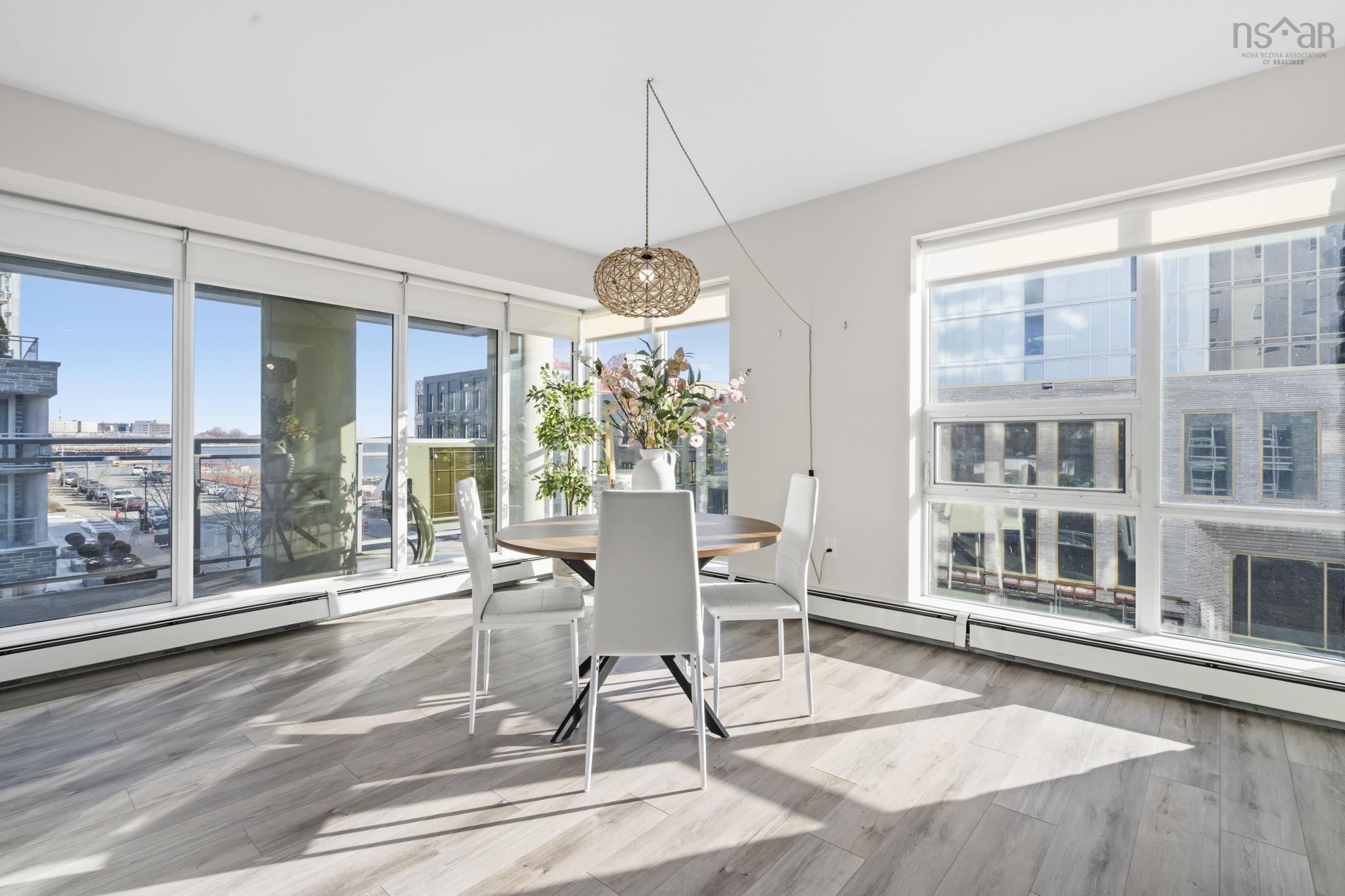 $679,000.00: 305 15 Kings Wharf Place, Dartmouth