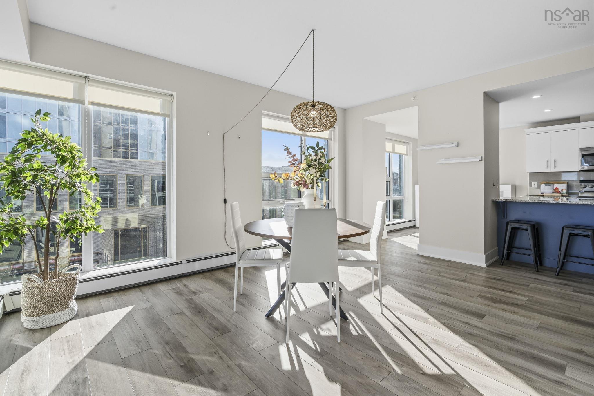 $679,000.00: 305 15 Kings Wharf Place, Dartmouth