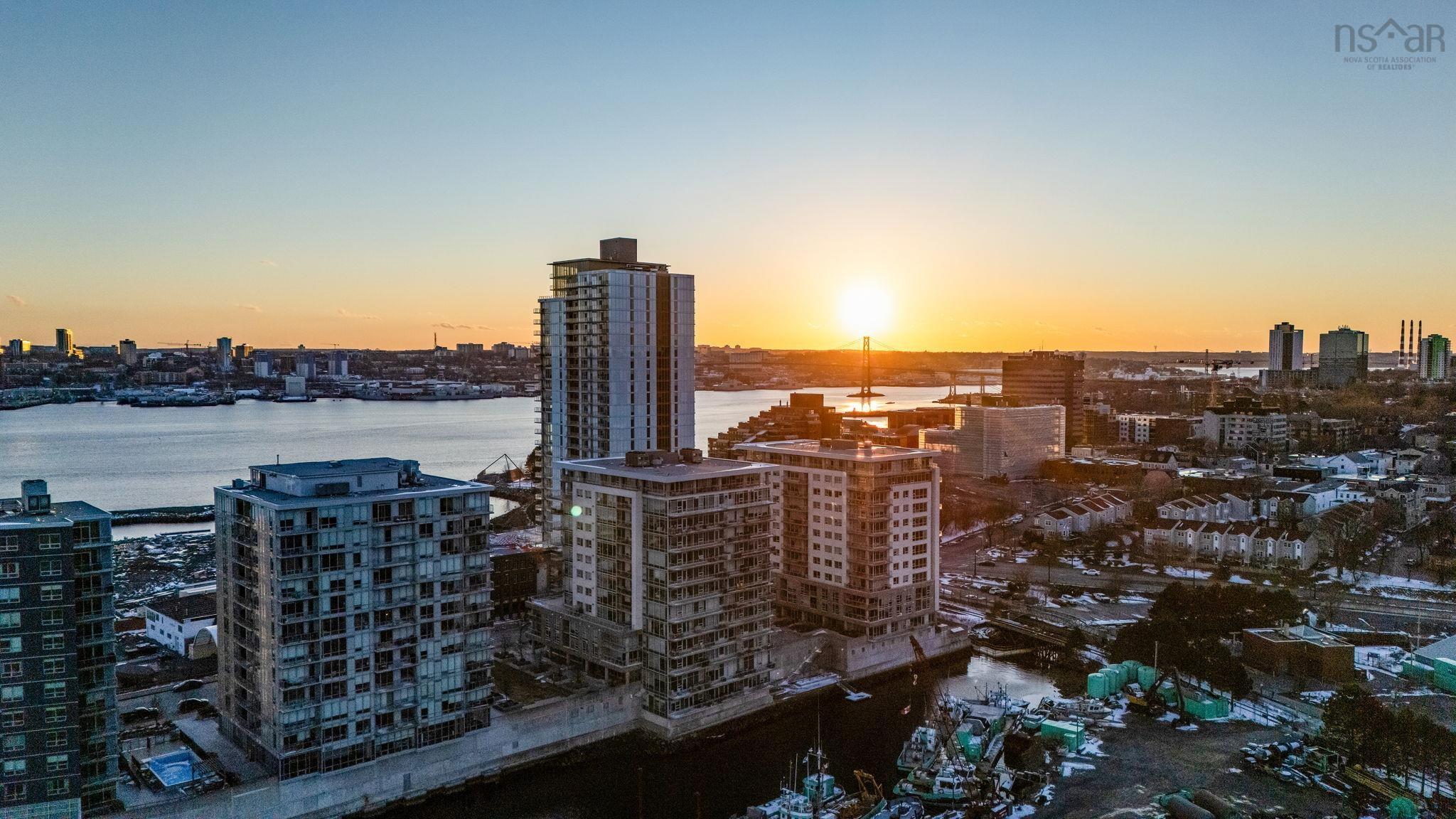 $679,000.00: 305 15 Kings Wharf Place, Dartmouth