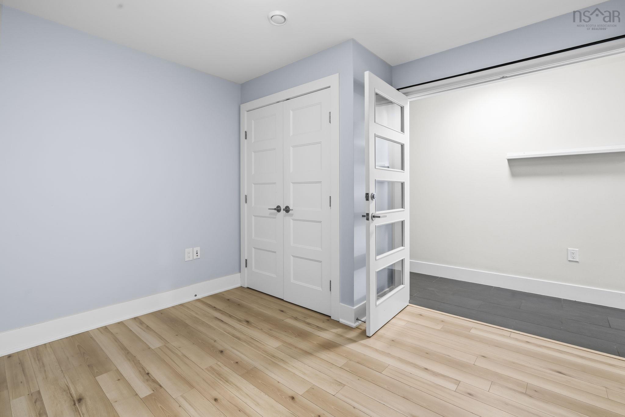 $679,000.00: 305 15 Kings Wharf Place, Dartmouth