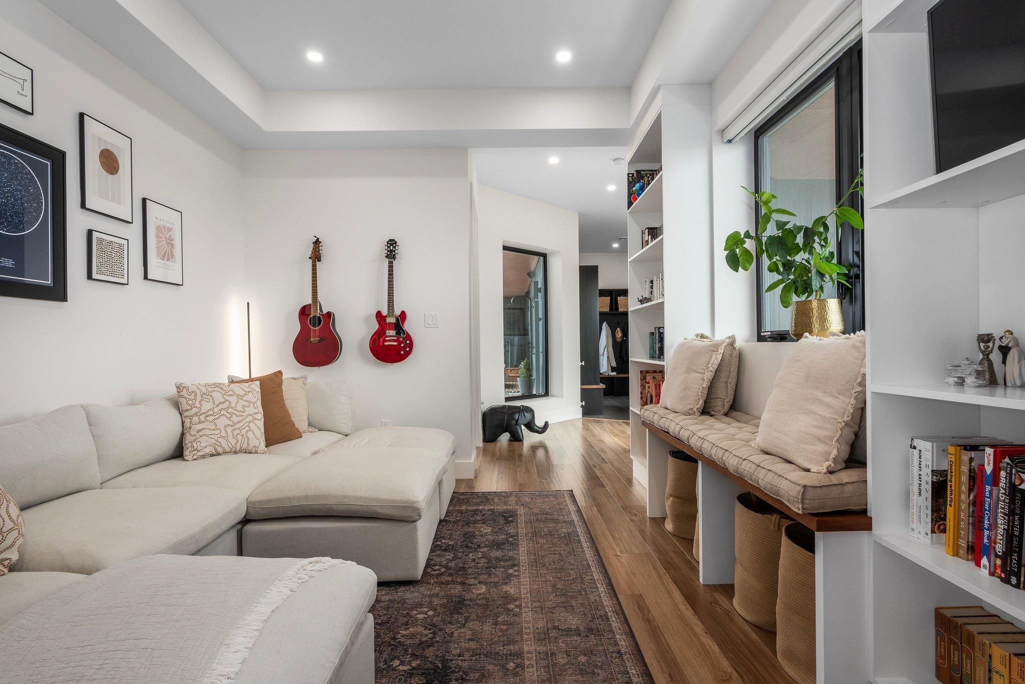 $4,400,000.00: 1766 Highway 304, Cape Forchu