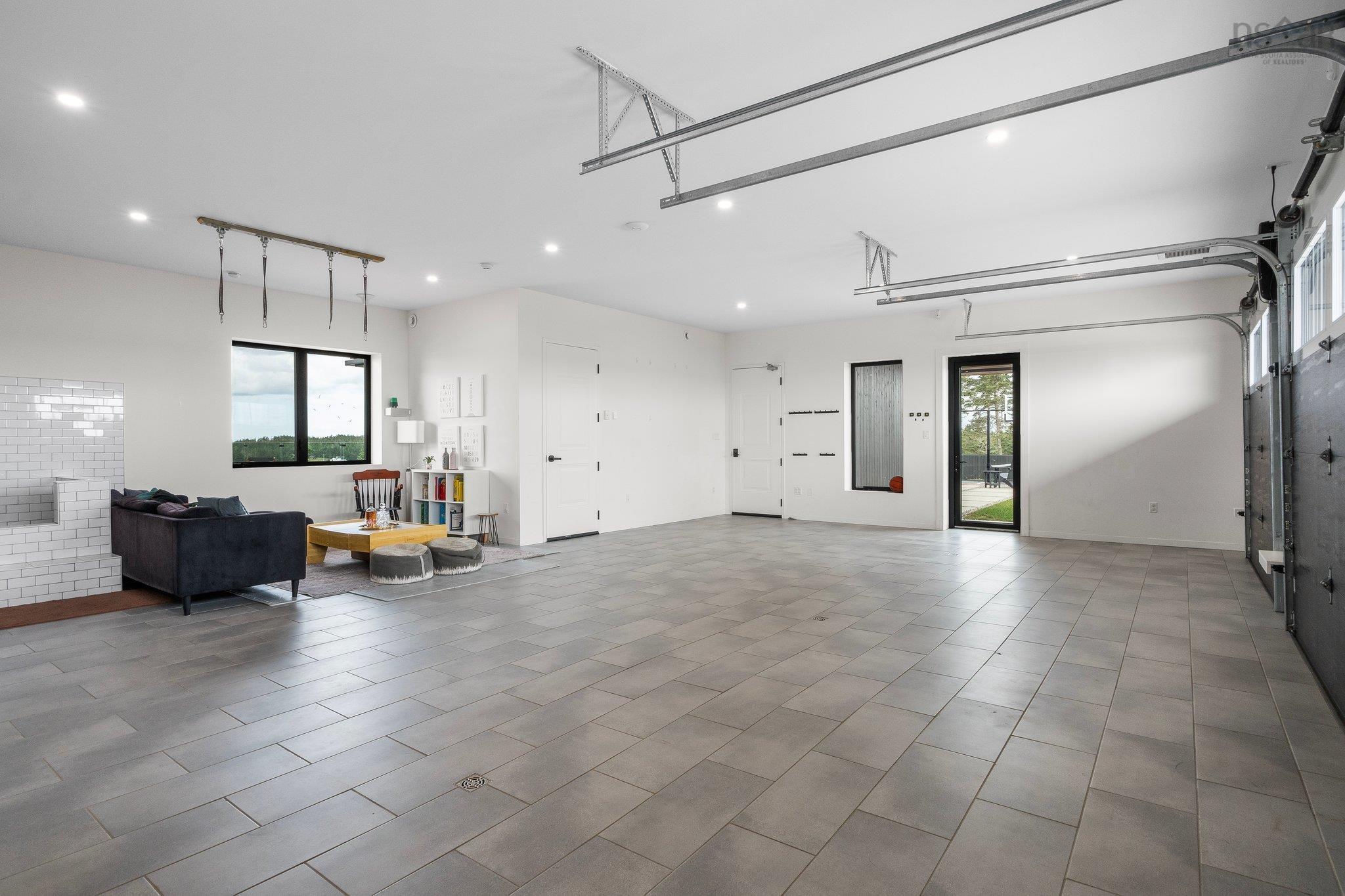 $4,400,000.00: 1766 Highway 304, Cape Forchu