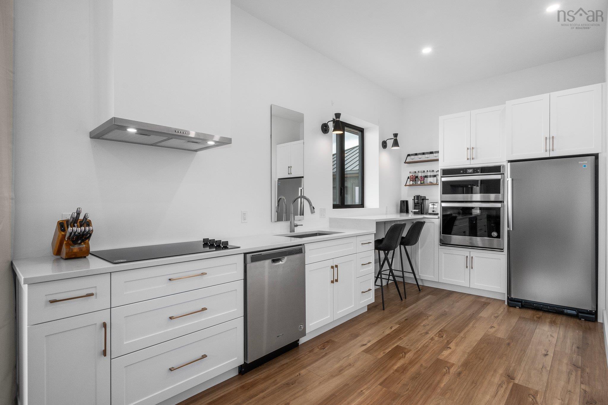 $4,400,000.00: 1766 Highway 304, Cape Forchu