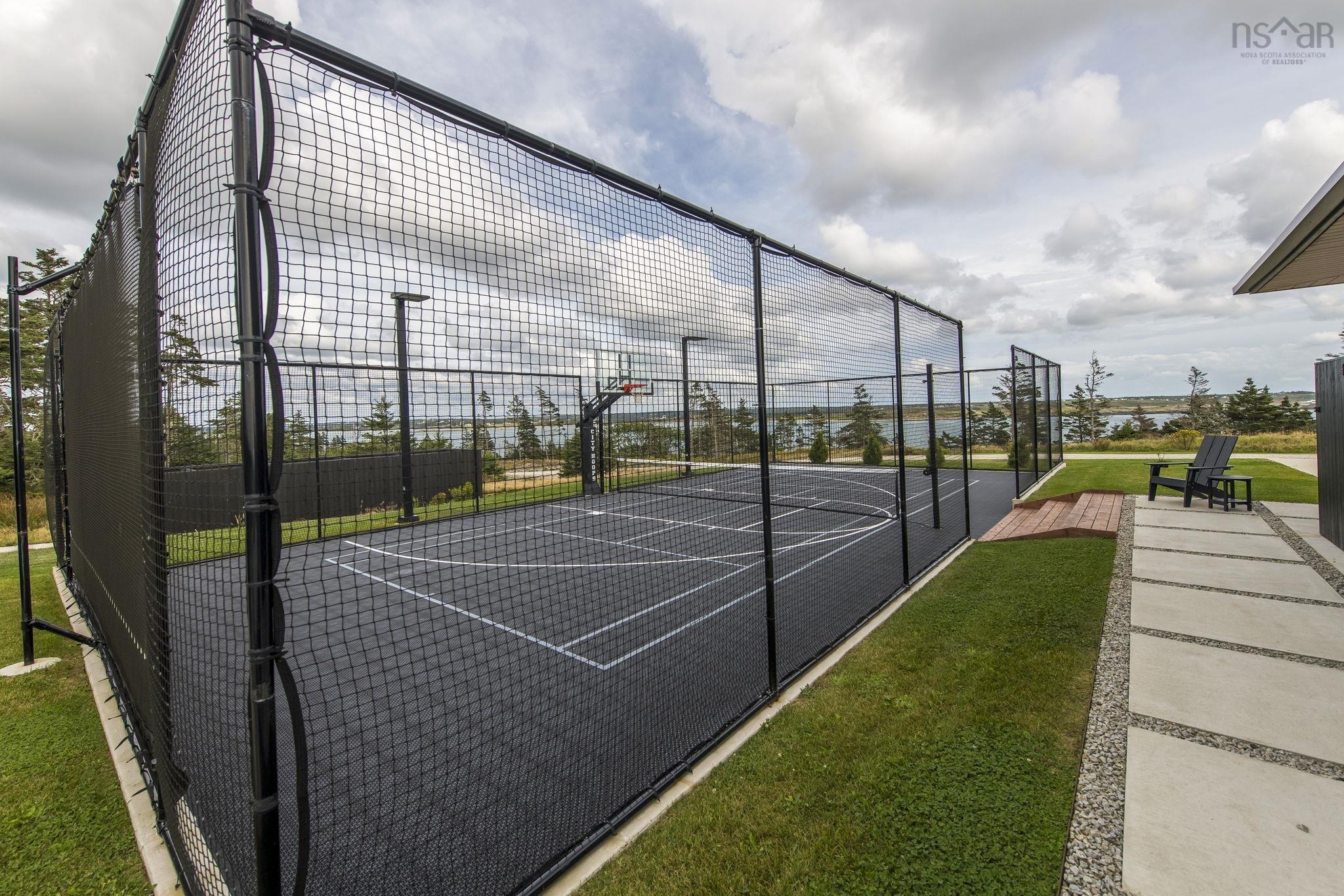 $4,400,000.00: 1766 Highway 304, Cape Forchu