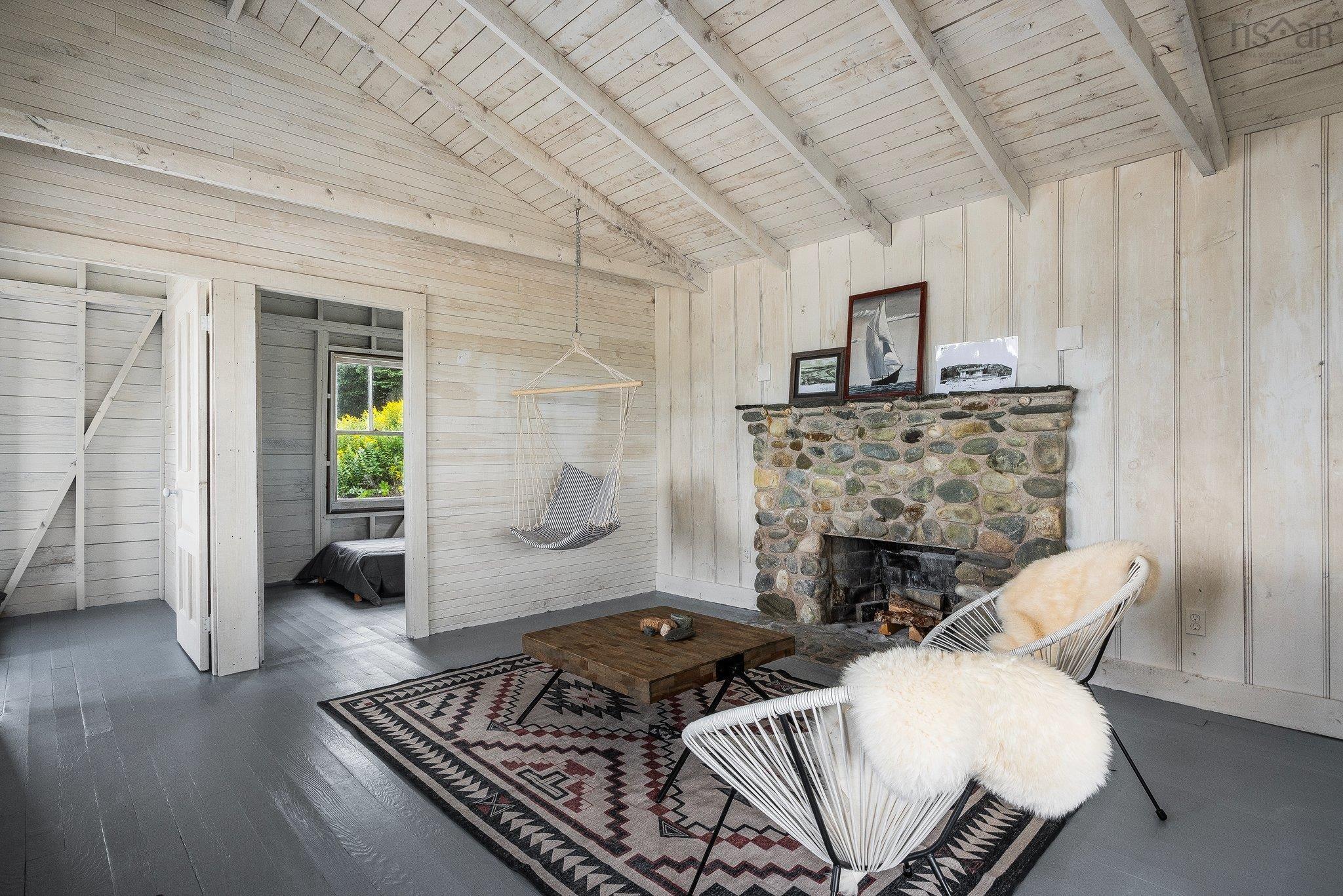 $4,400,000.00: 1766 Highway 304, Cape Forchu