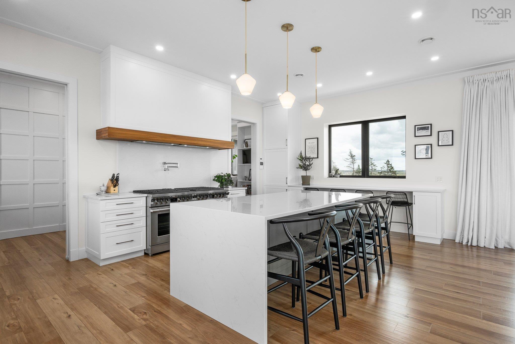 $4,400,000.00: 1766 Highway 304, Cape Forchu