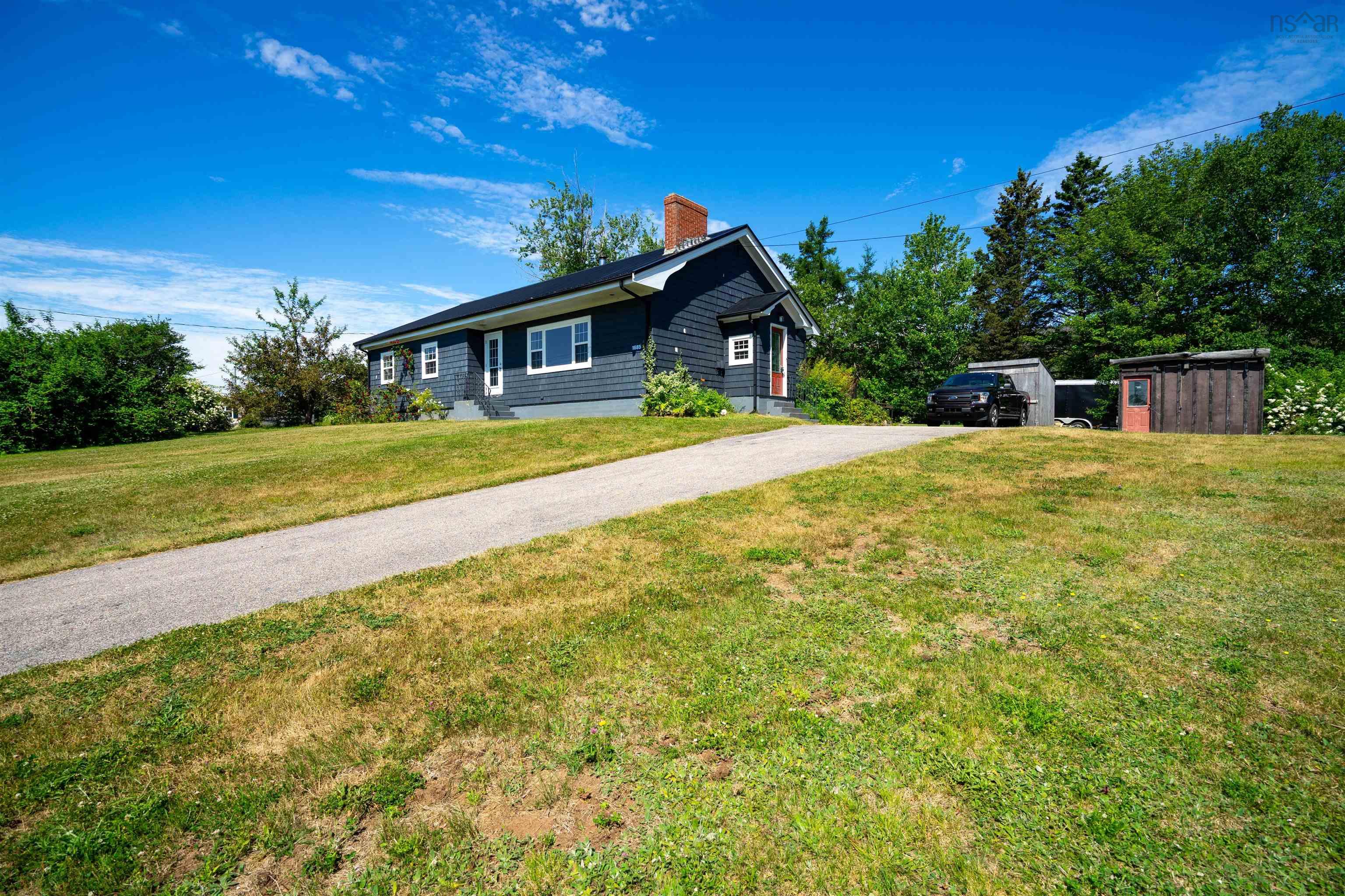 $555,000.00: 1685 Granville Road, Port Wade