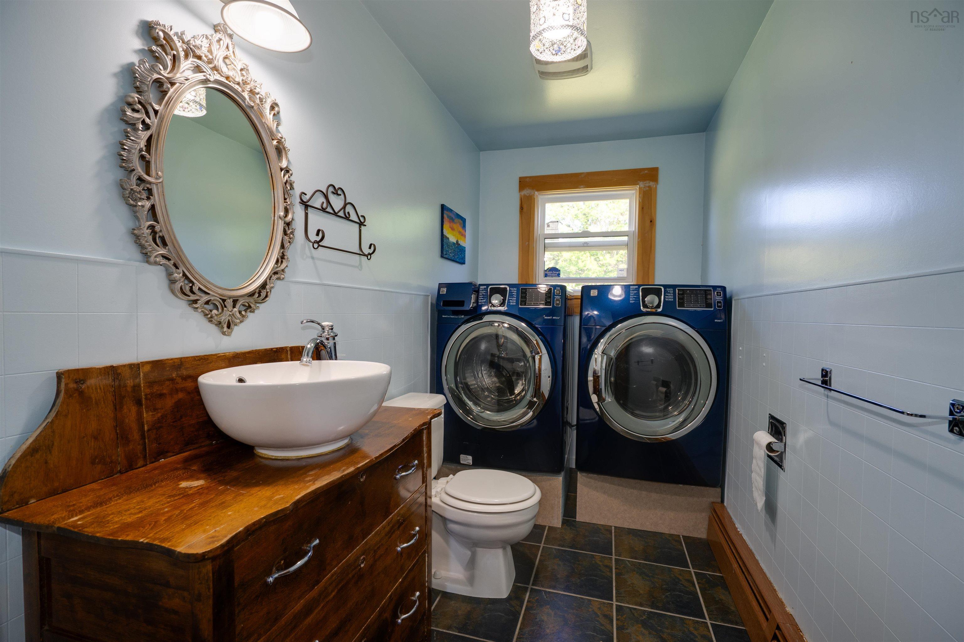 $555,000.00: 1685 Granville Road, Port Wade