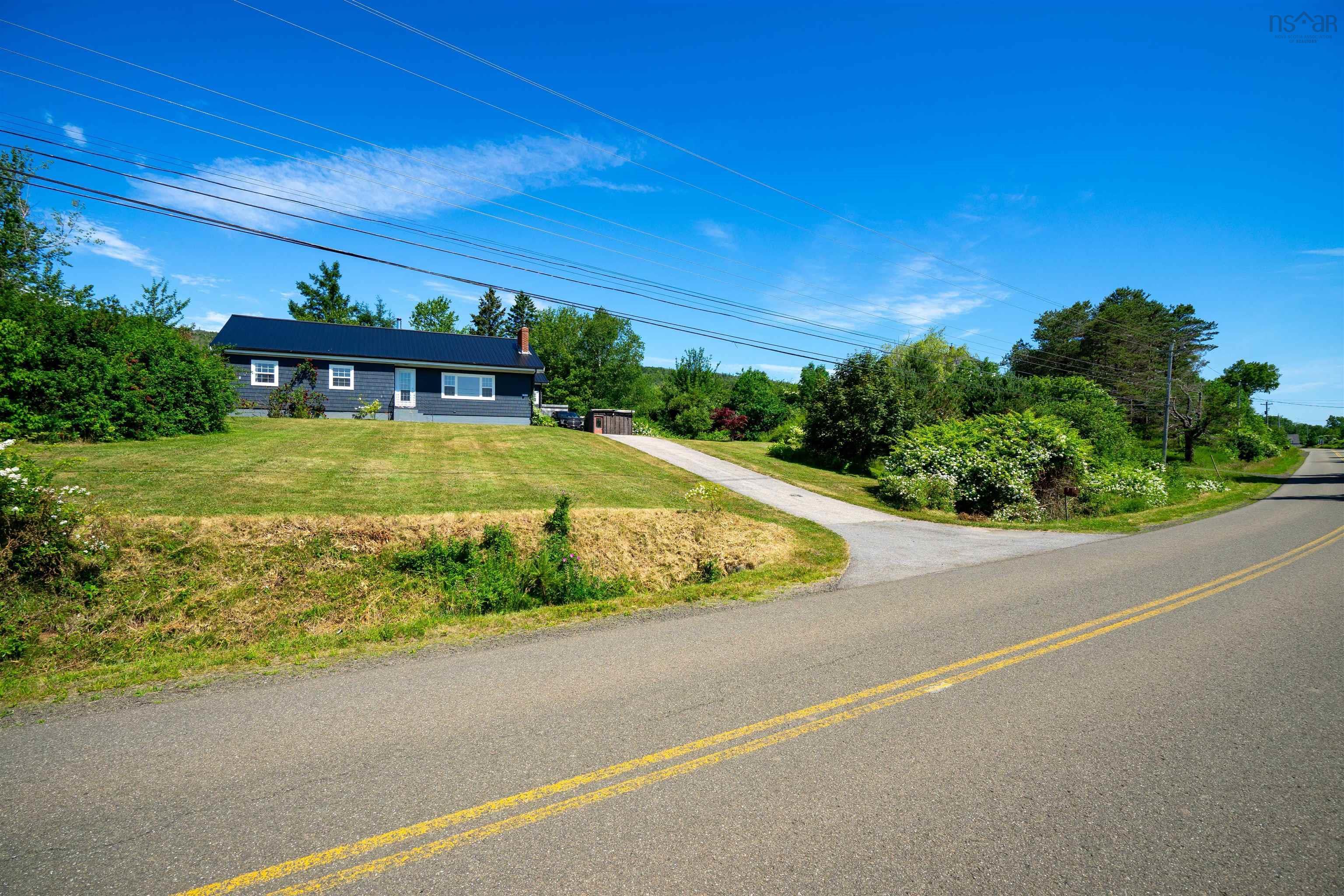 $555,000.00: 1685 Granville Road, Port Wade