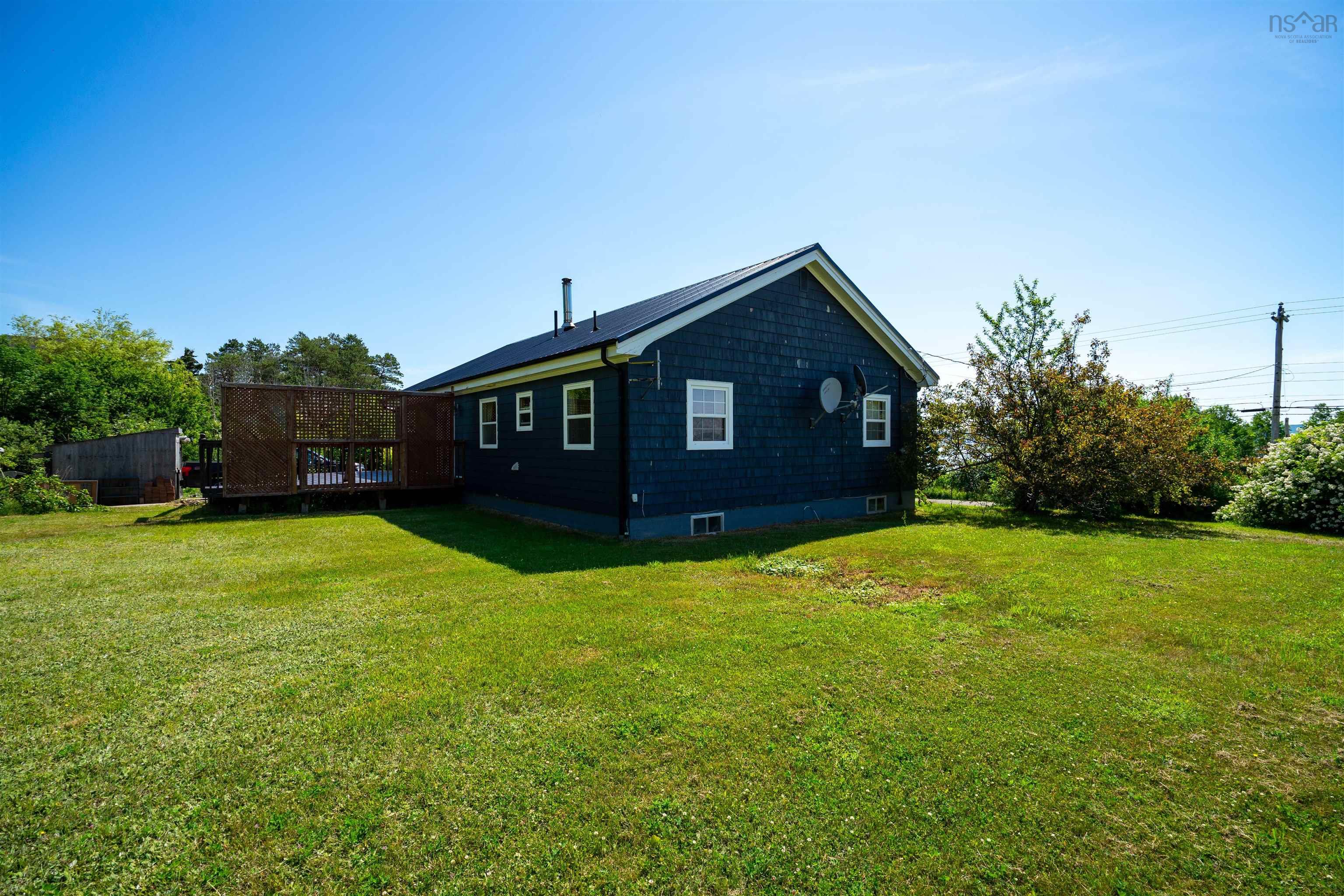 $555,000.00: 1685 Granville Road, Port Wade