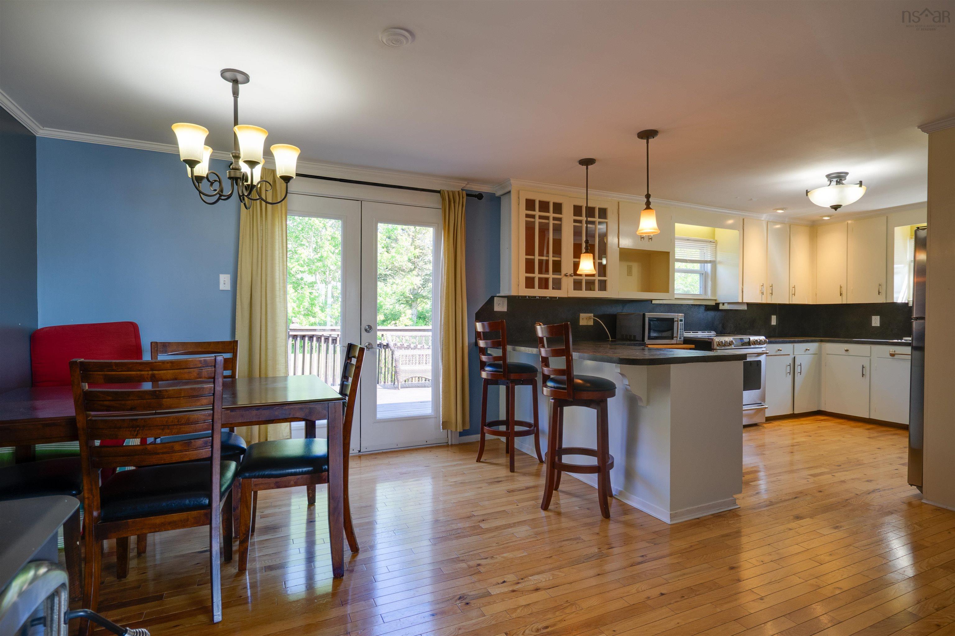 $555,000.00: 1685 Granville Road, Port Wade