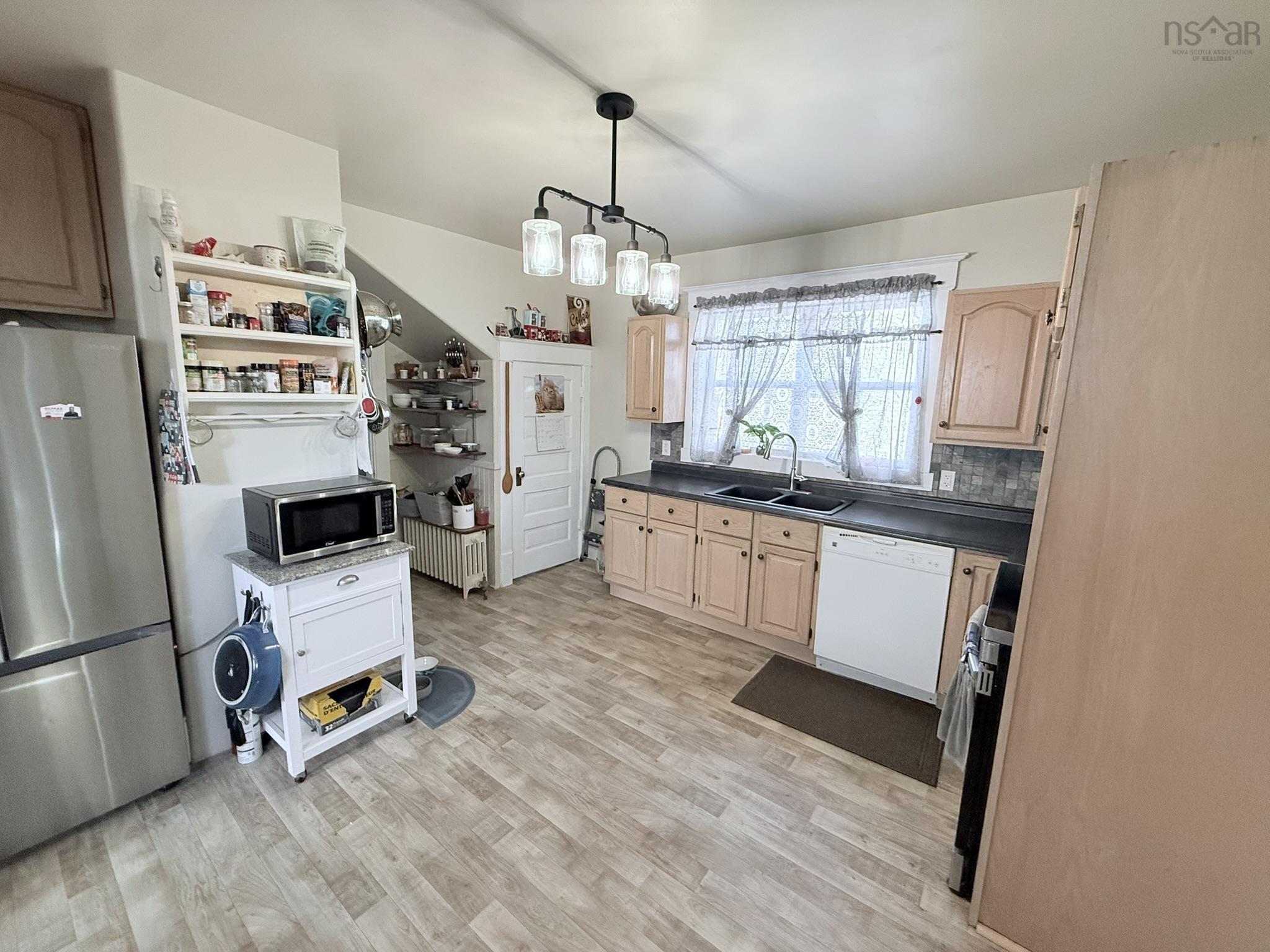 $364,900.00: 232 BRUNSWICK Street, Truro