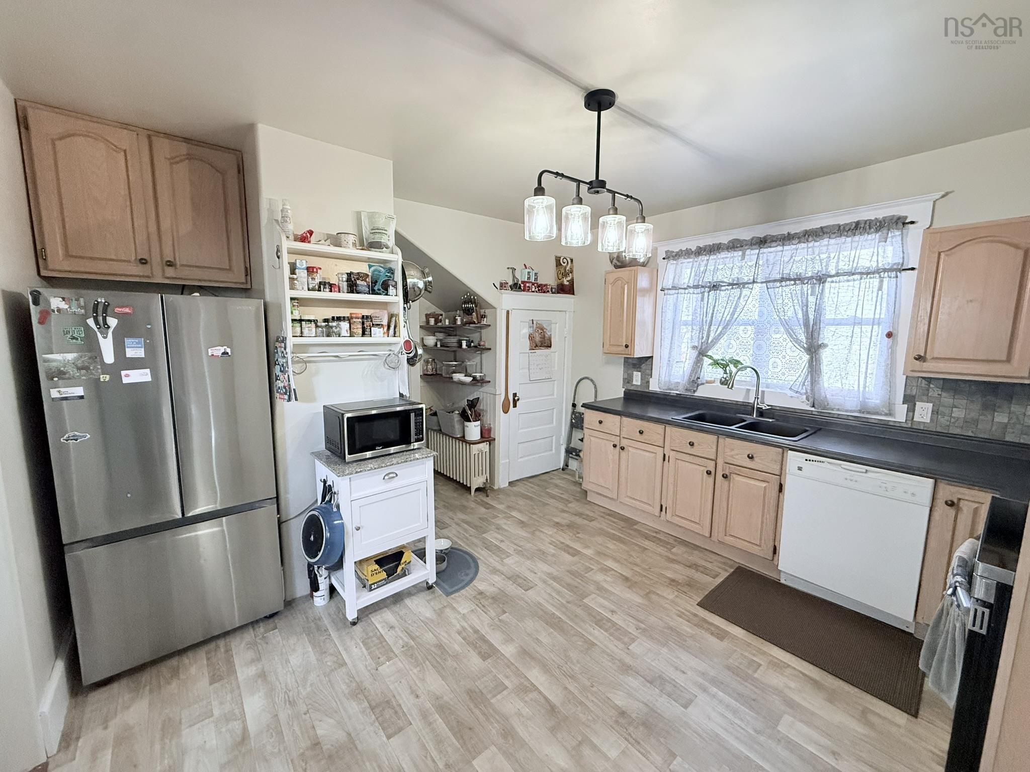 $364,900.00: 232 BRUNSWICK Street, Truro