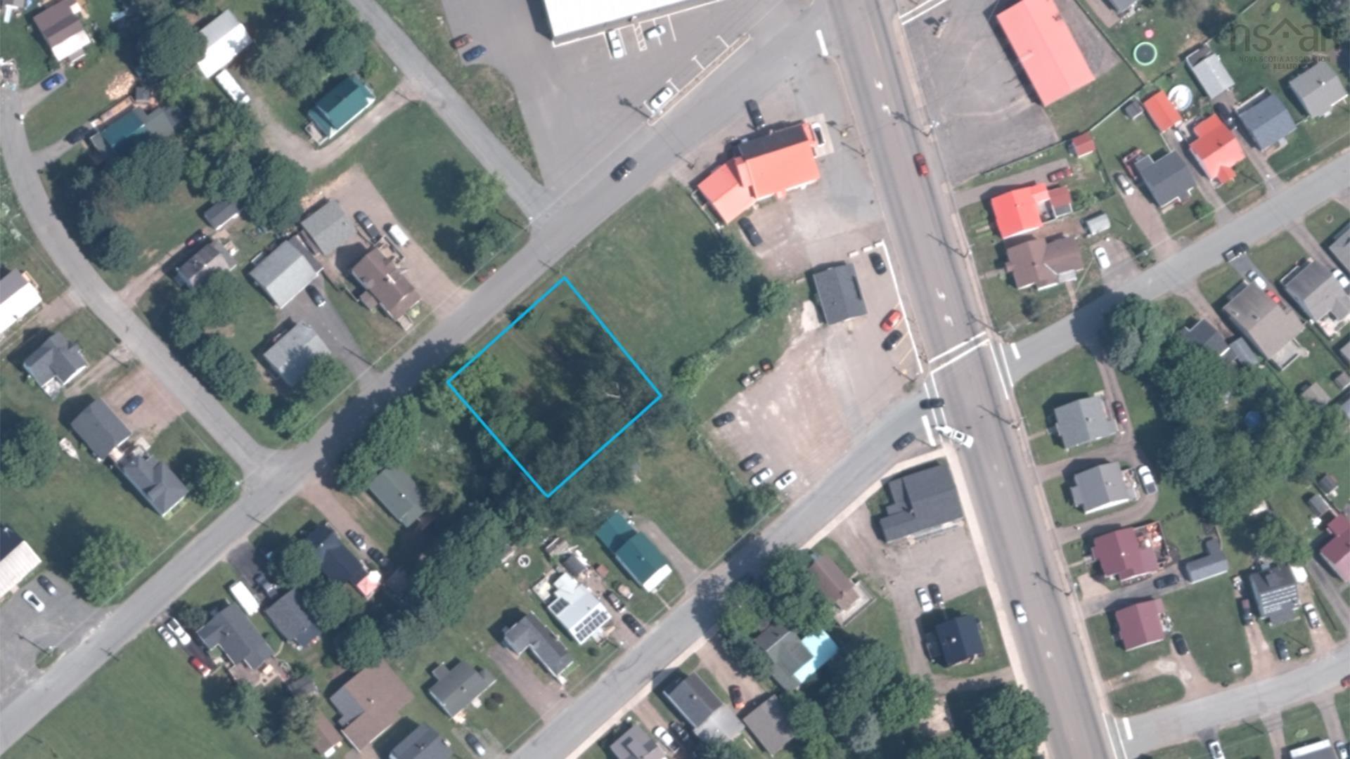 8 Newton Avenue, Amherst, NS (MLS® 202605456)