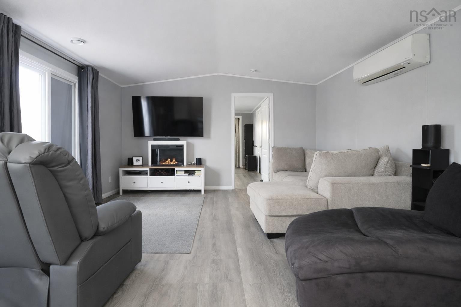 $299,900.00: 48 Manor Drive, Sackville