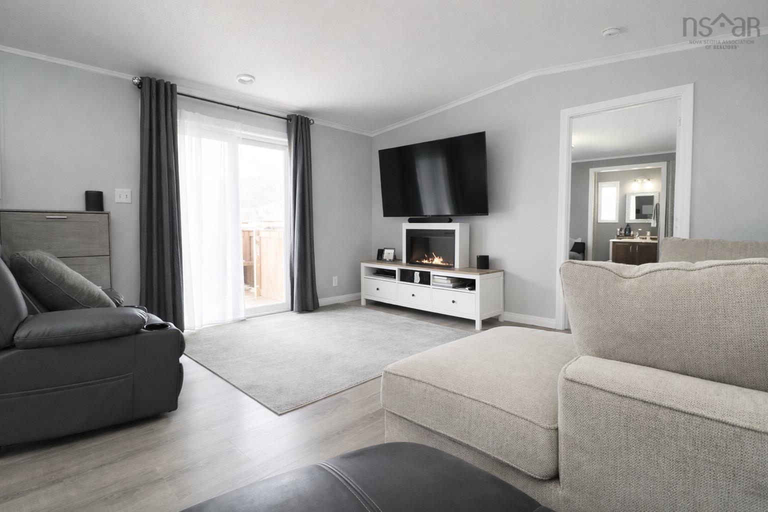 $299,900.00: 48 Manor Drive, Sackville