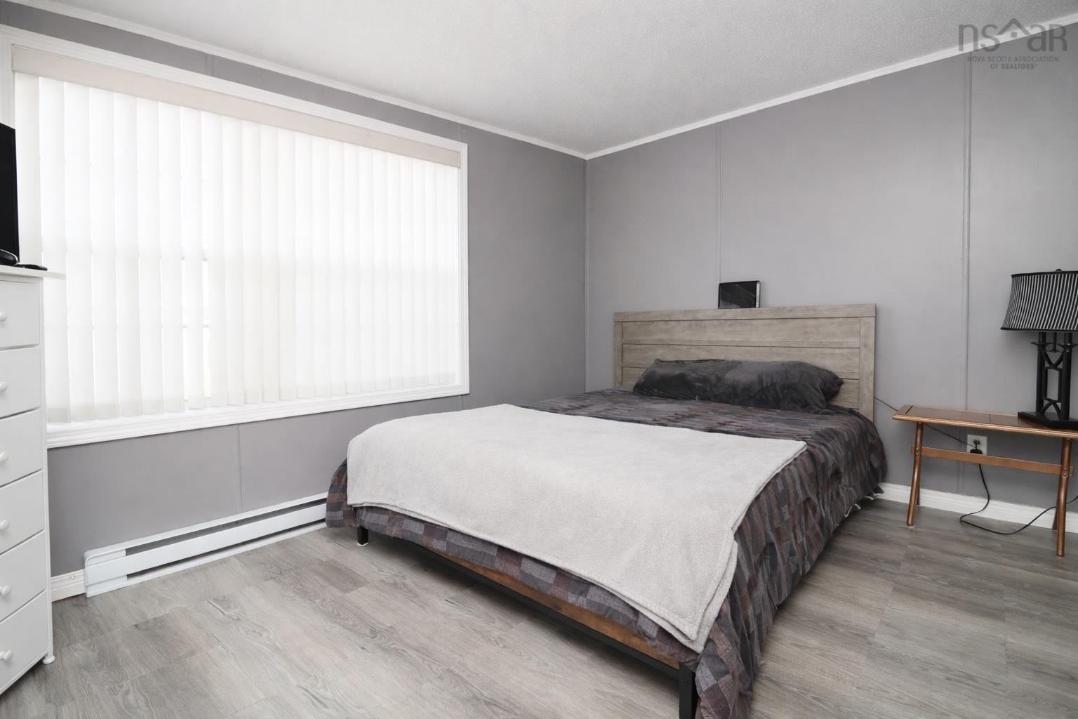 $299,900.00: 48 Manor Drive, Sackville