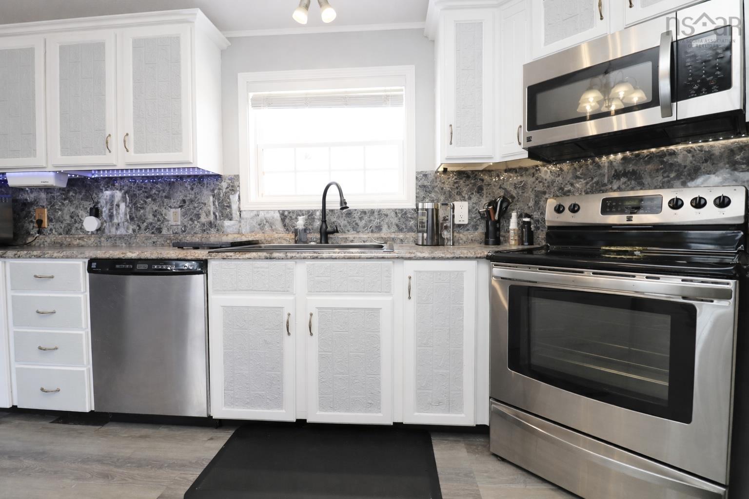 $299,900.00: 48 Manor Drive, Sackville