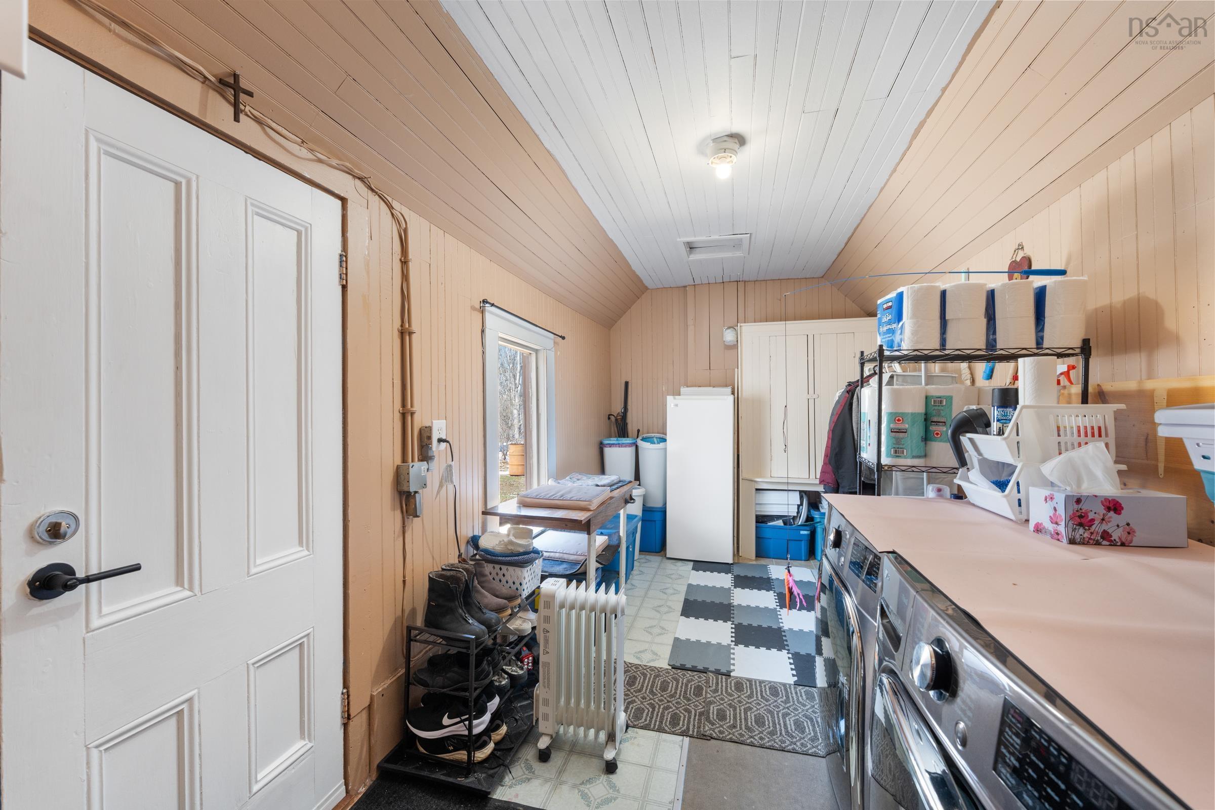 $199,900.00: 9330 Highway 3, Pleasant Lake