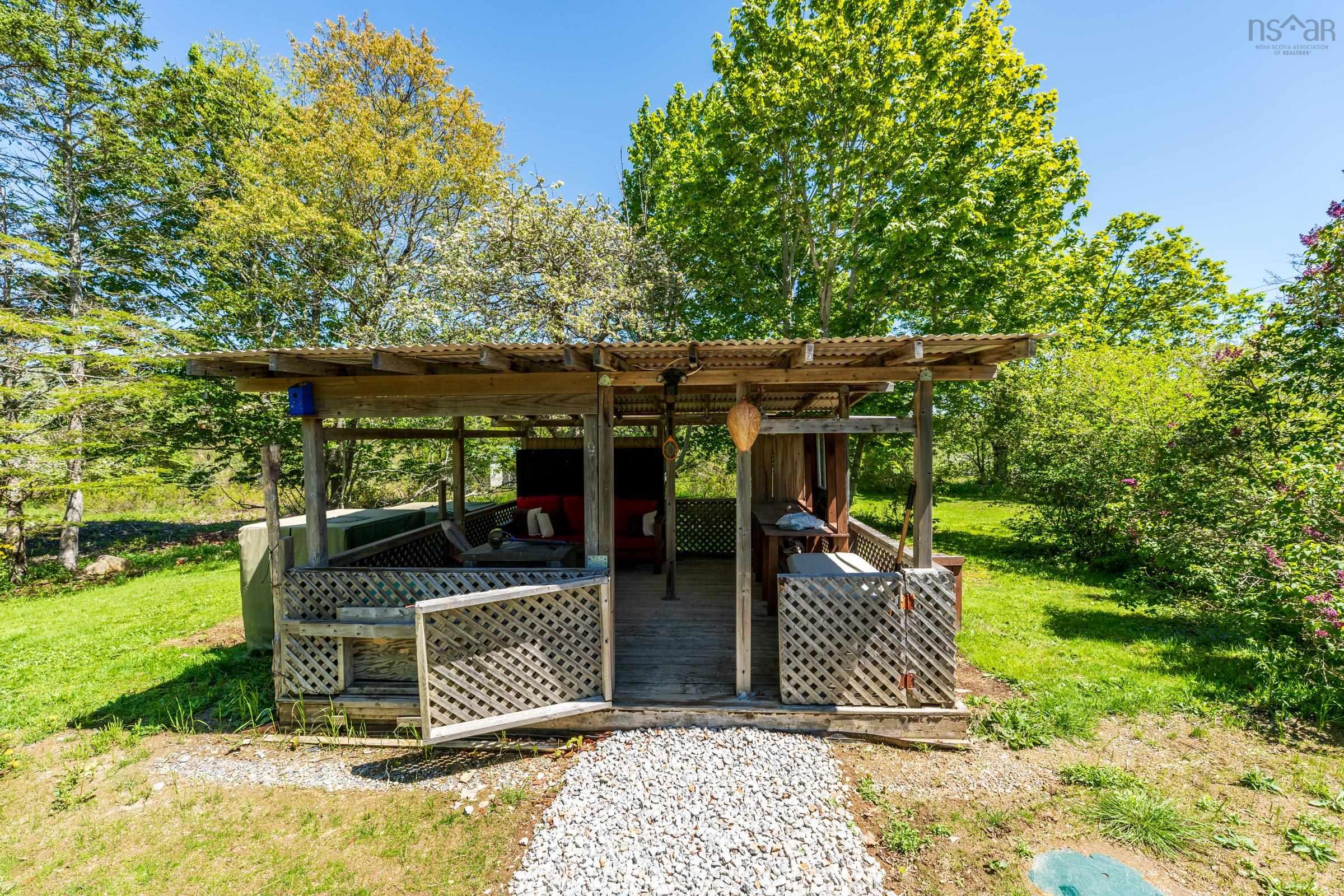 $199,900.00: 9330 Highway 3, Pleasant Lake