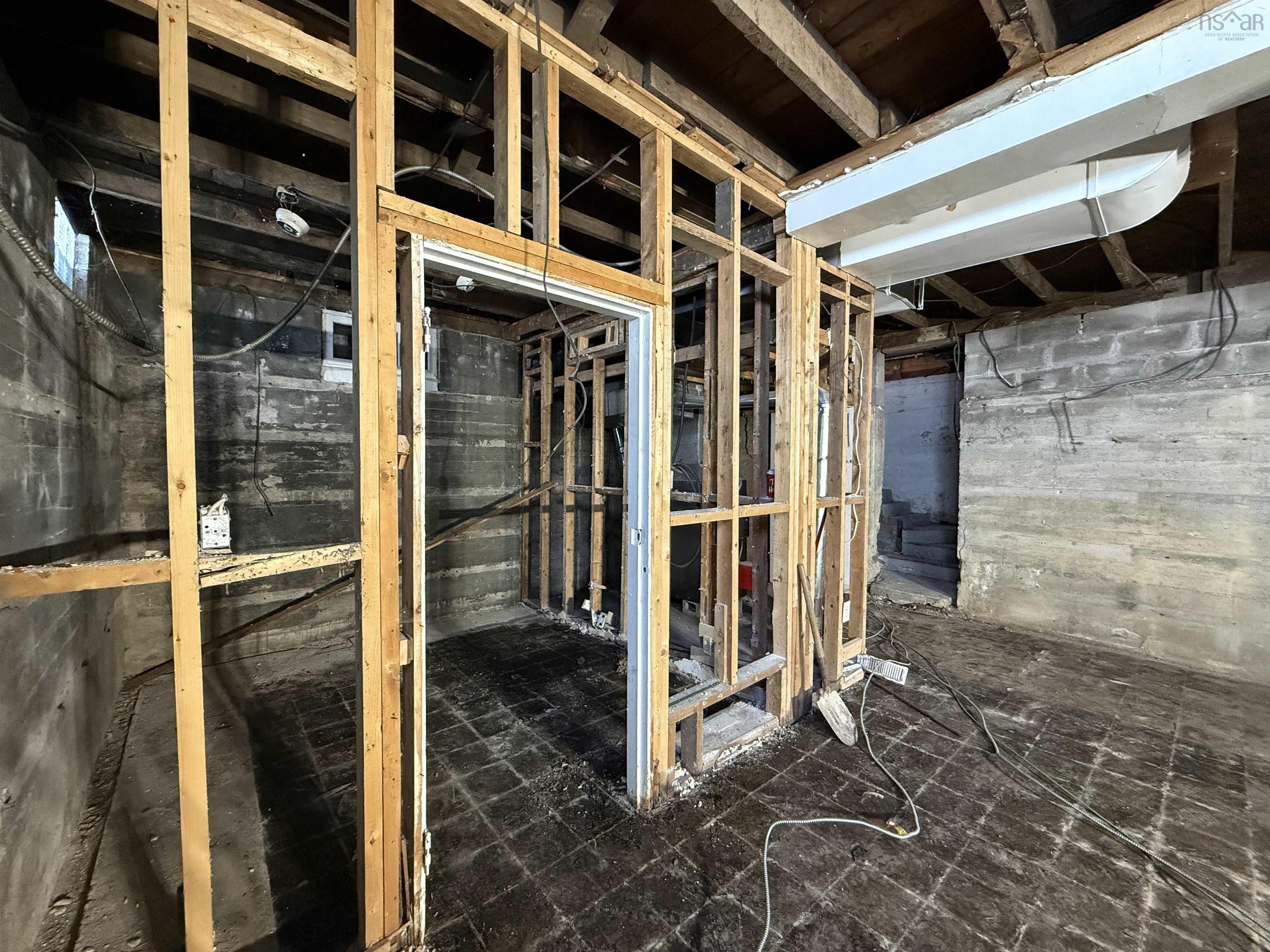 5 Kirk Road, Halifax, NS (MLS 202605465)