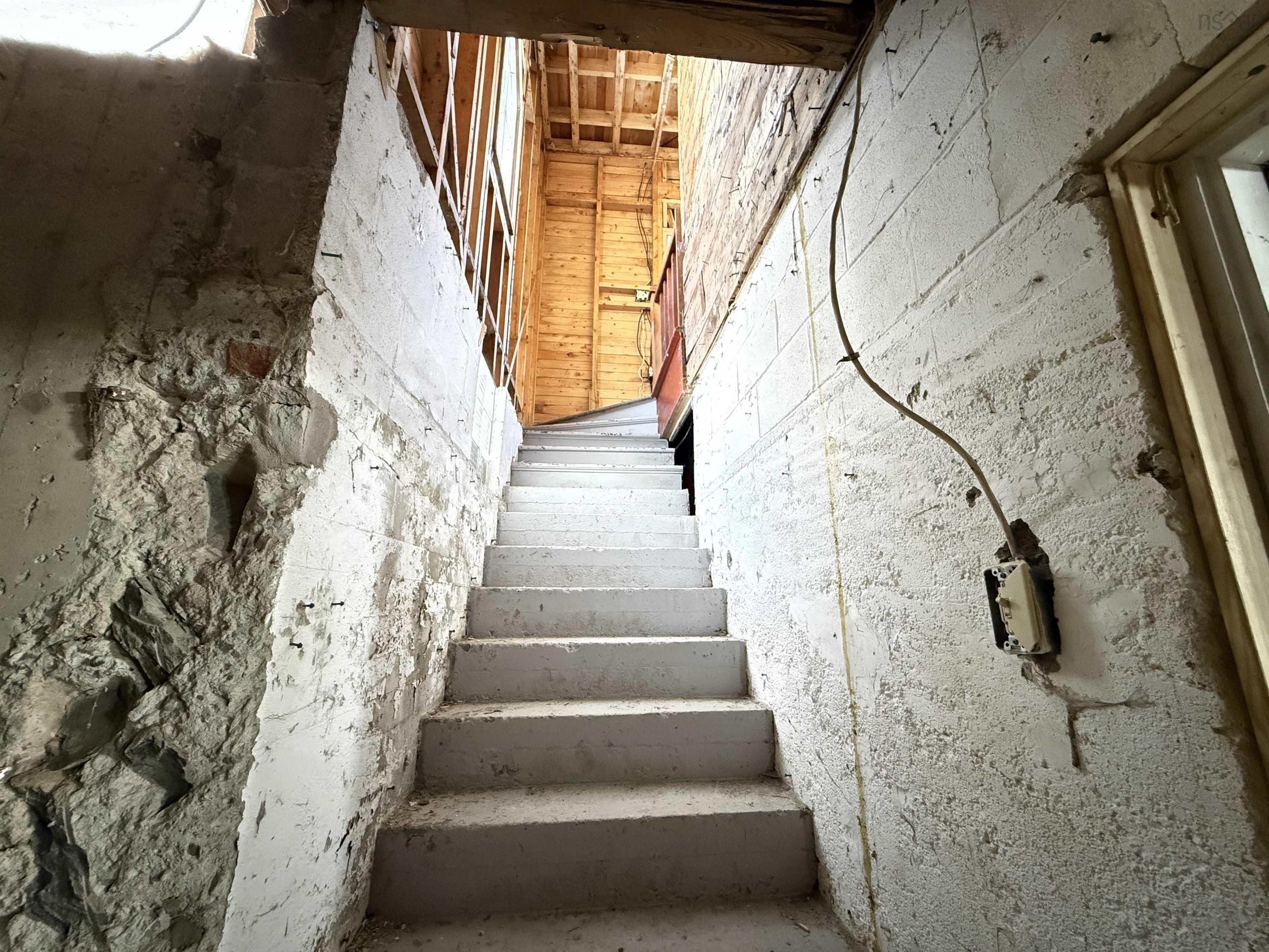 5 Kirk Road, Halifax, NS (MLS 202605465)