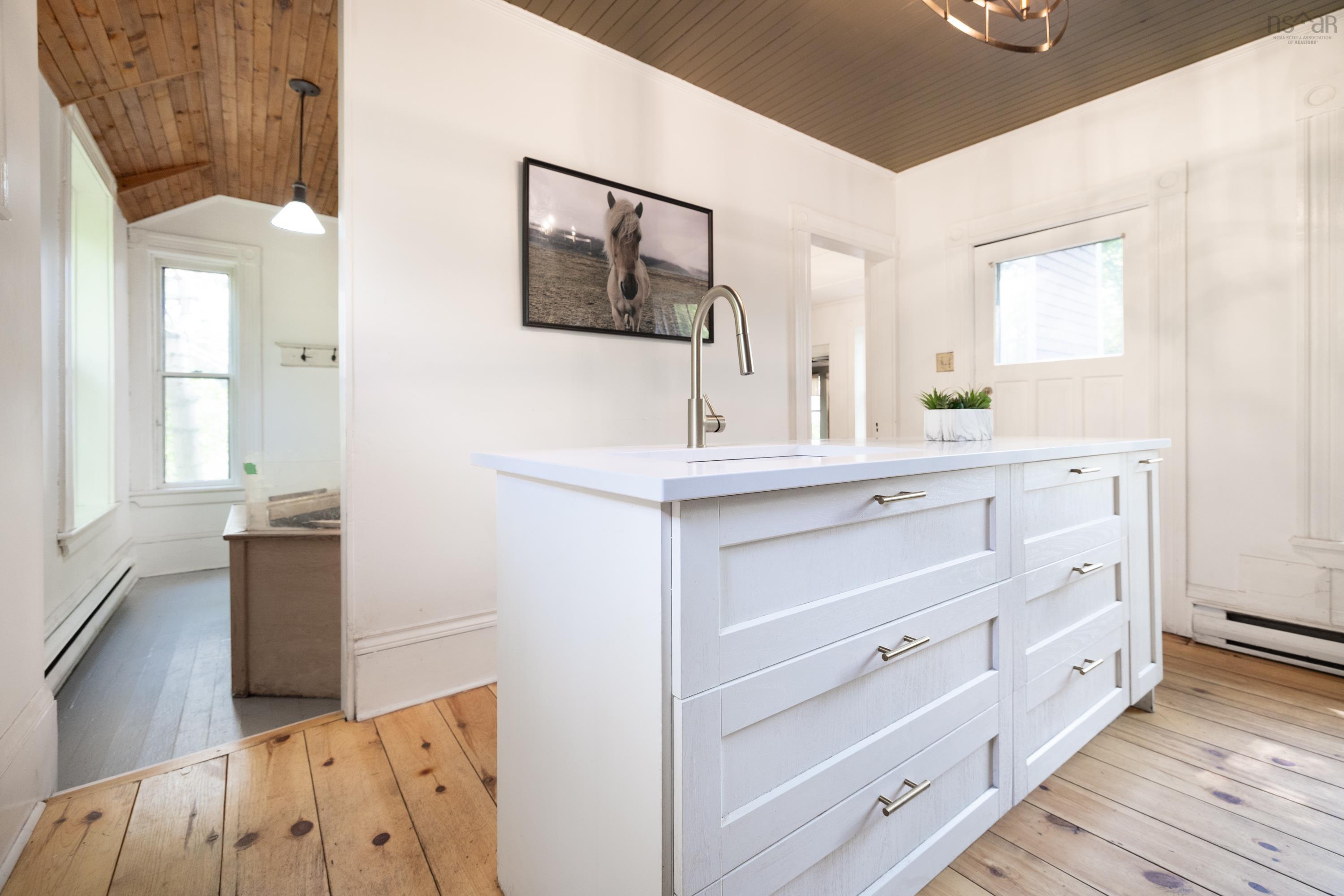 17 Pleasant Street, Bedford, NS (MLS 202605479)