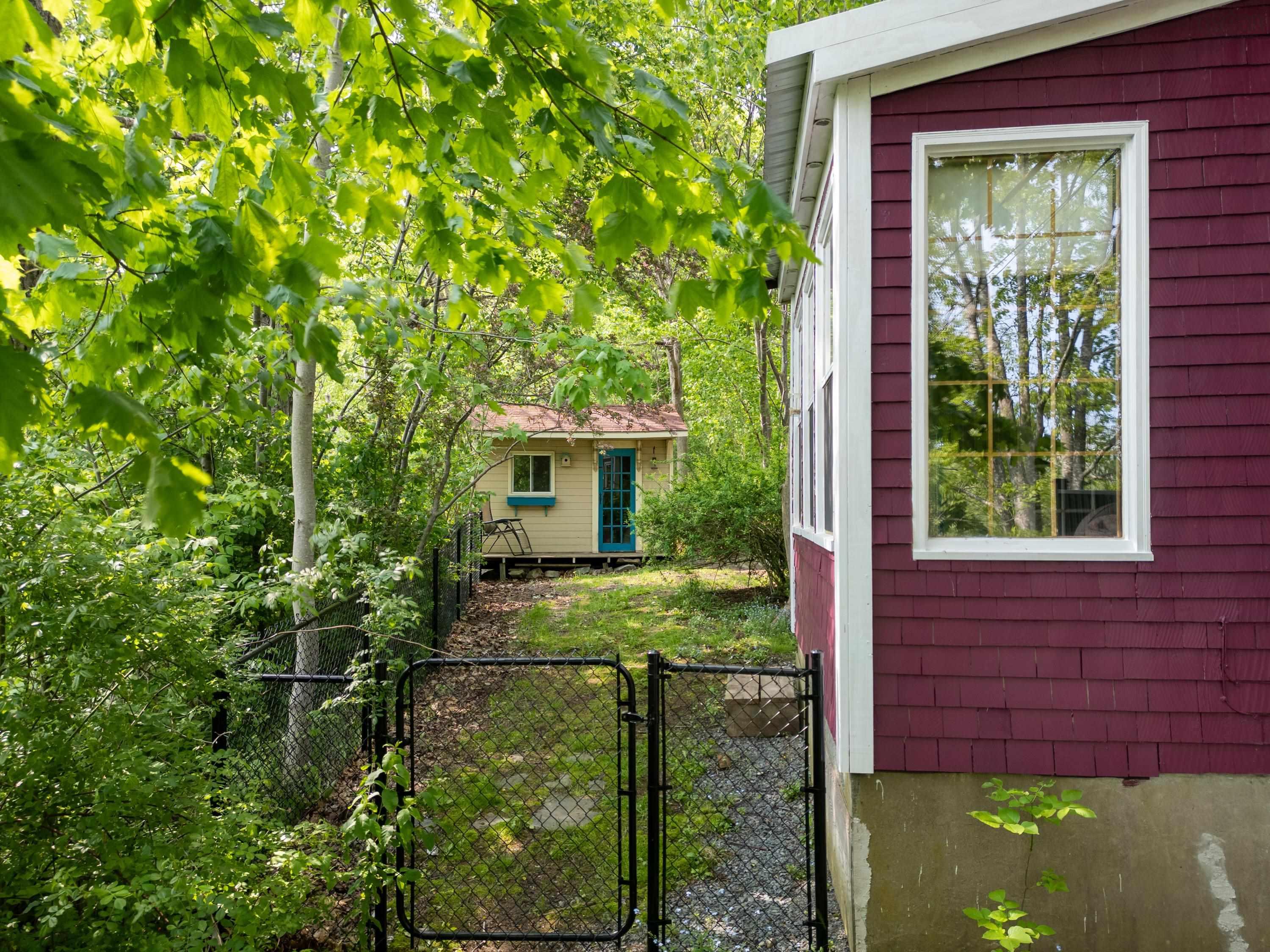 17 Pleasant Street, Bedford, NS (MLS 202605479)