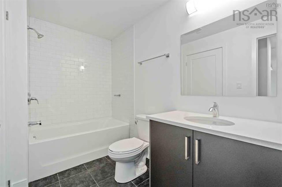 72 Seapoint Road, Dartmouth, NS (MLS 202605480)