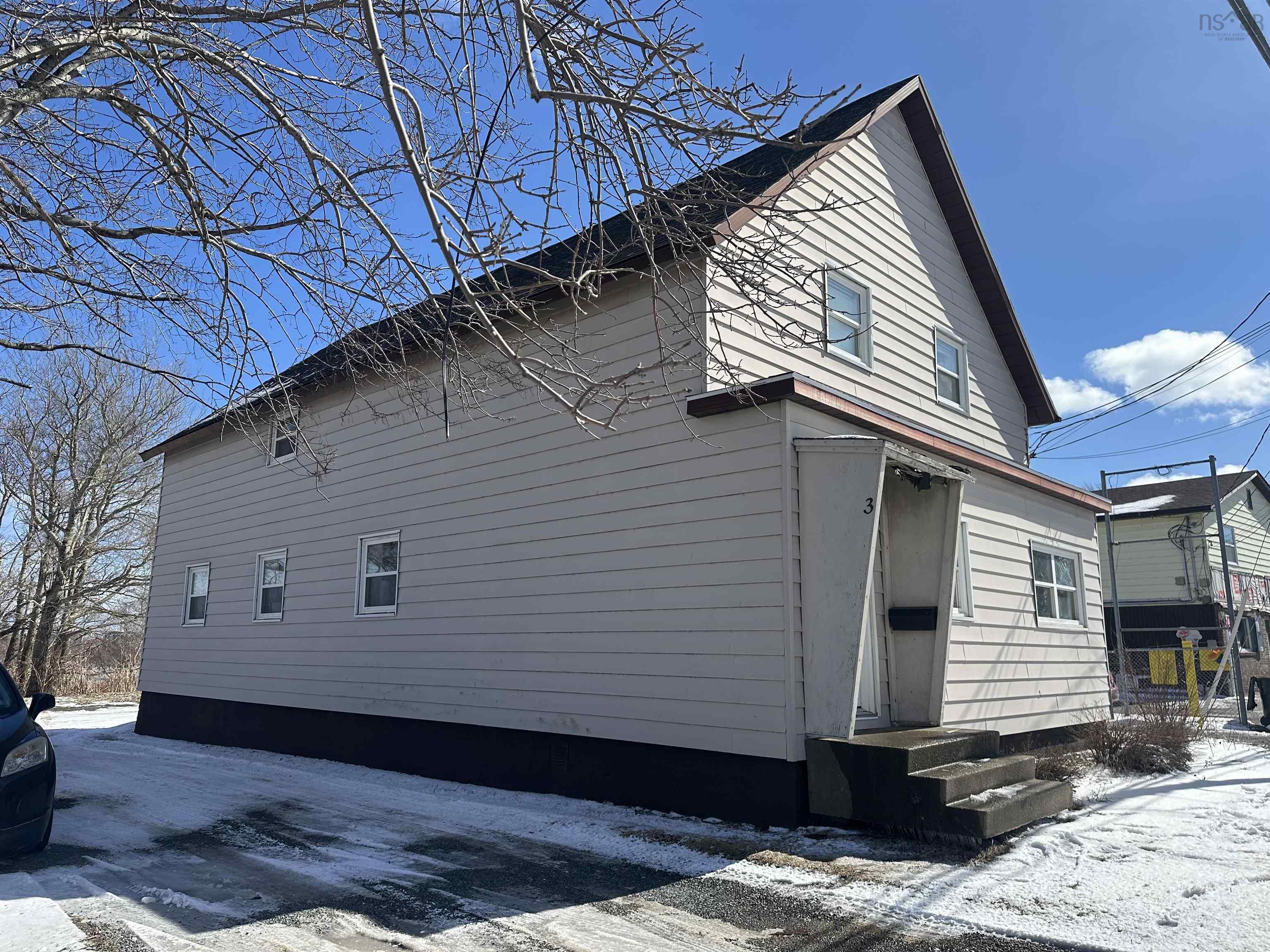 $259,000.00: 1334 Main Street, Glace Bay