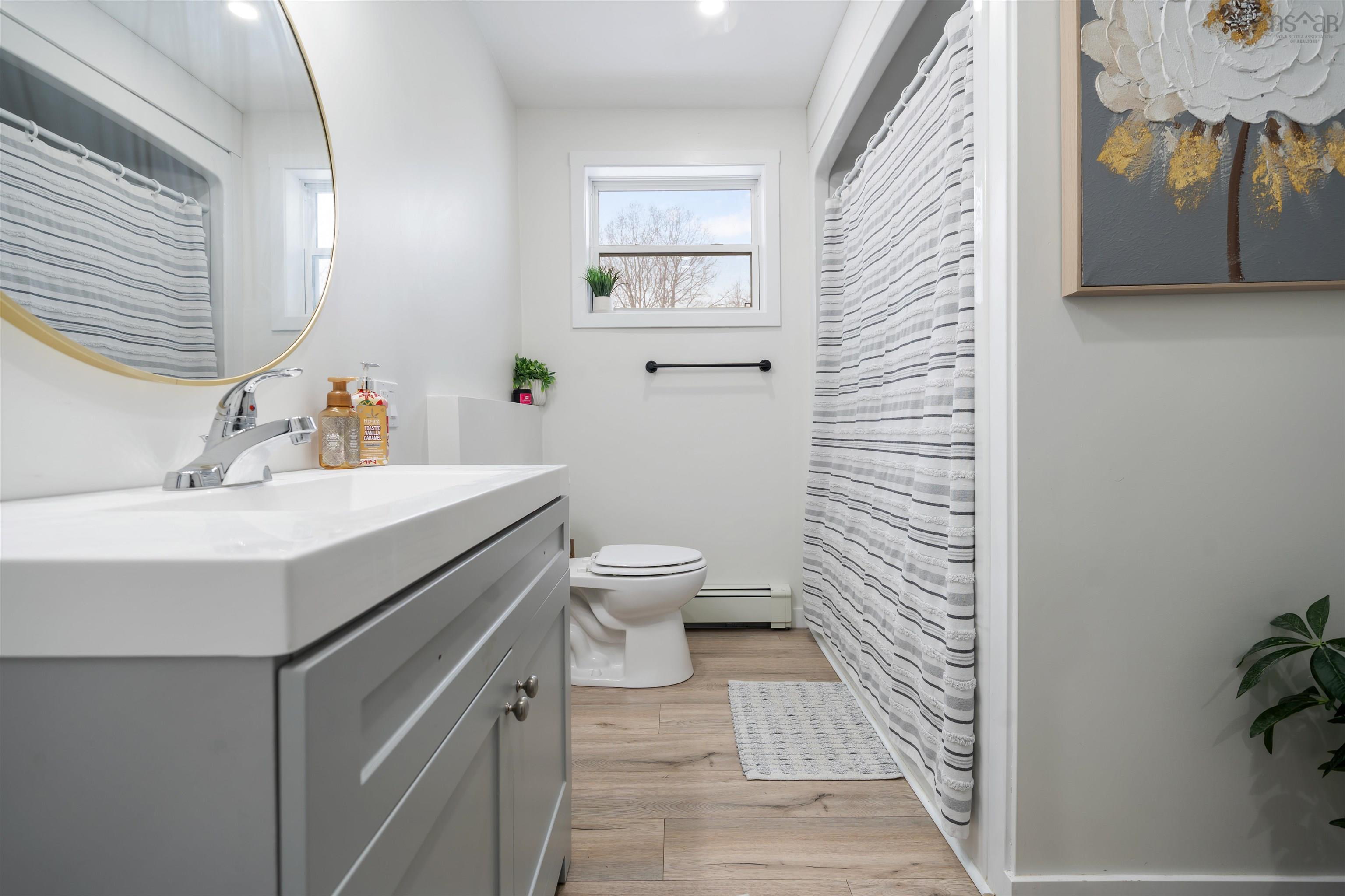 $539,000.00: 1568 North Main Street, Westville