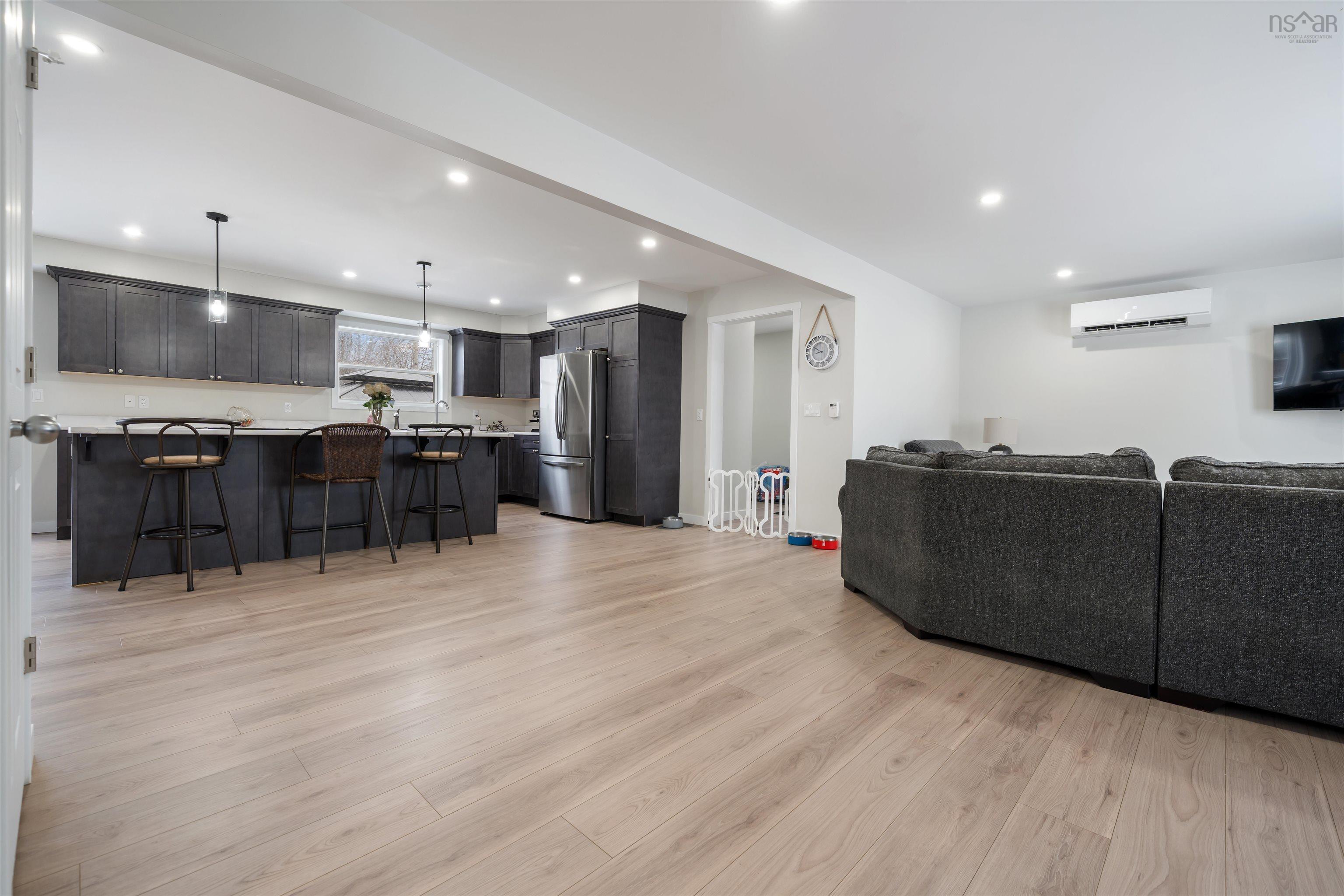 $539,000.00: 1568 North Main Street, Westville