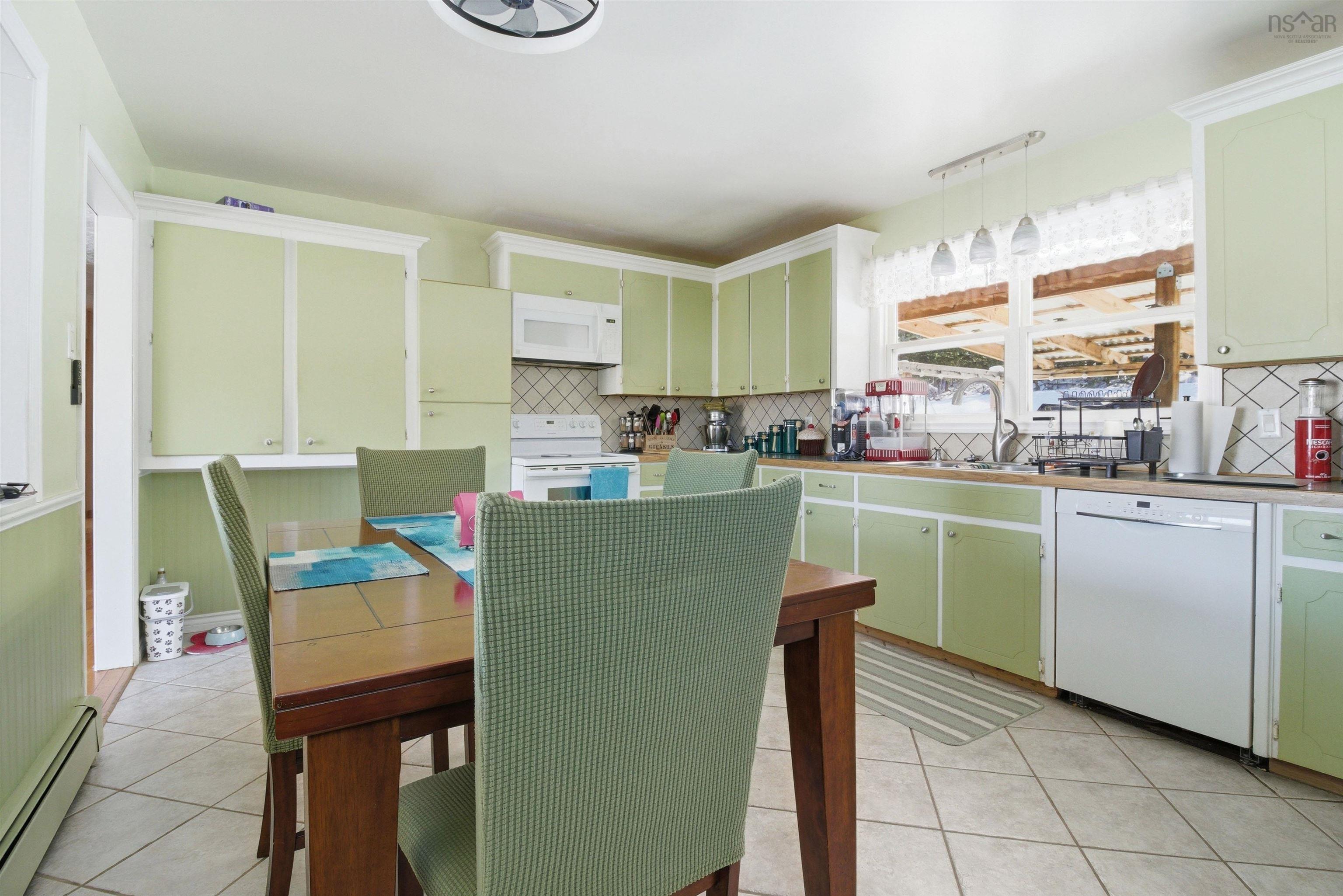 42 Meadow Drive, Beaver Bank, NS (MLS 202605489)