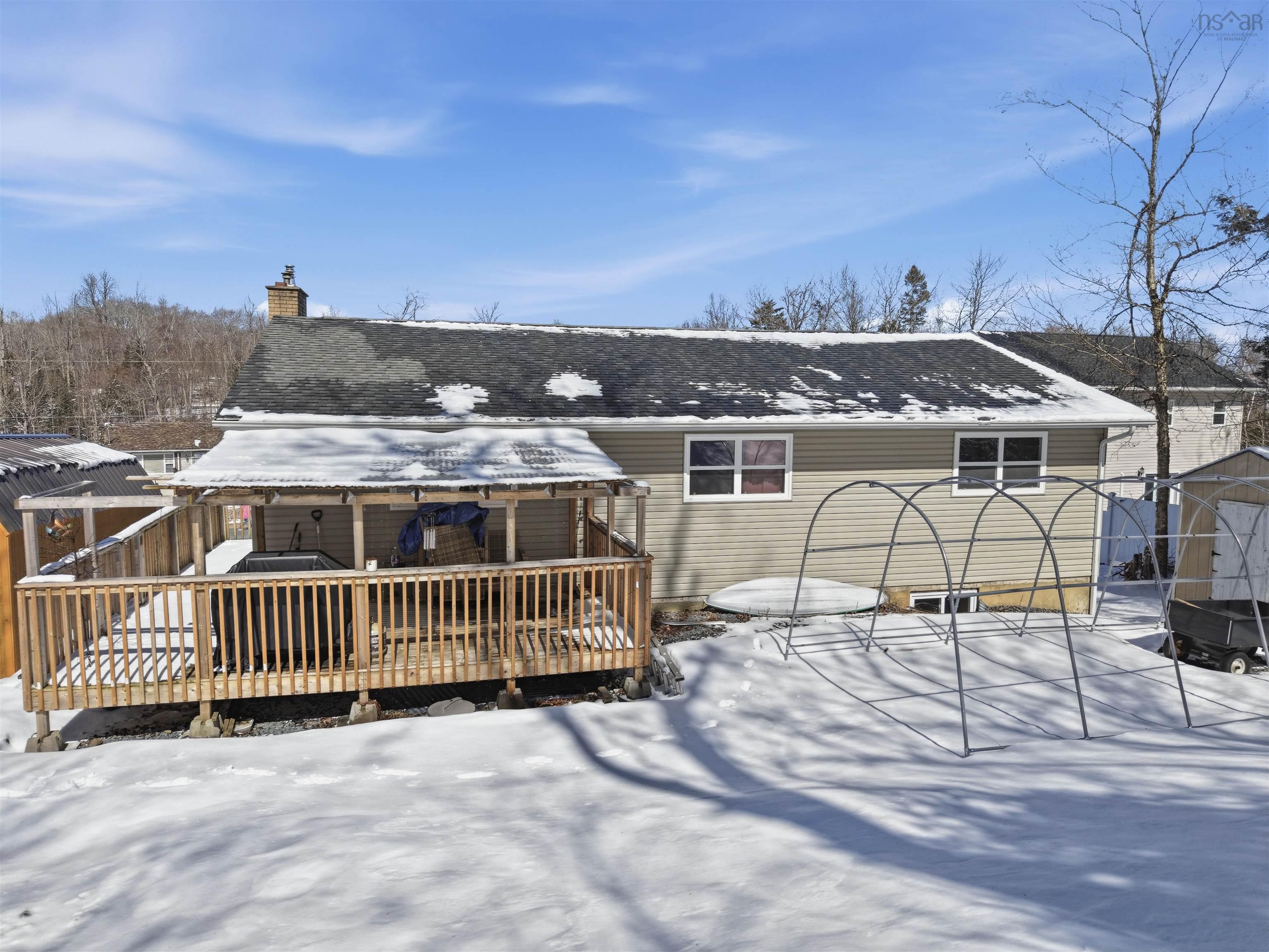 42 Meadow Drive, Beaver Bank, NS (MLS 202605489)