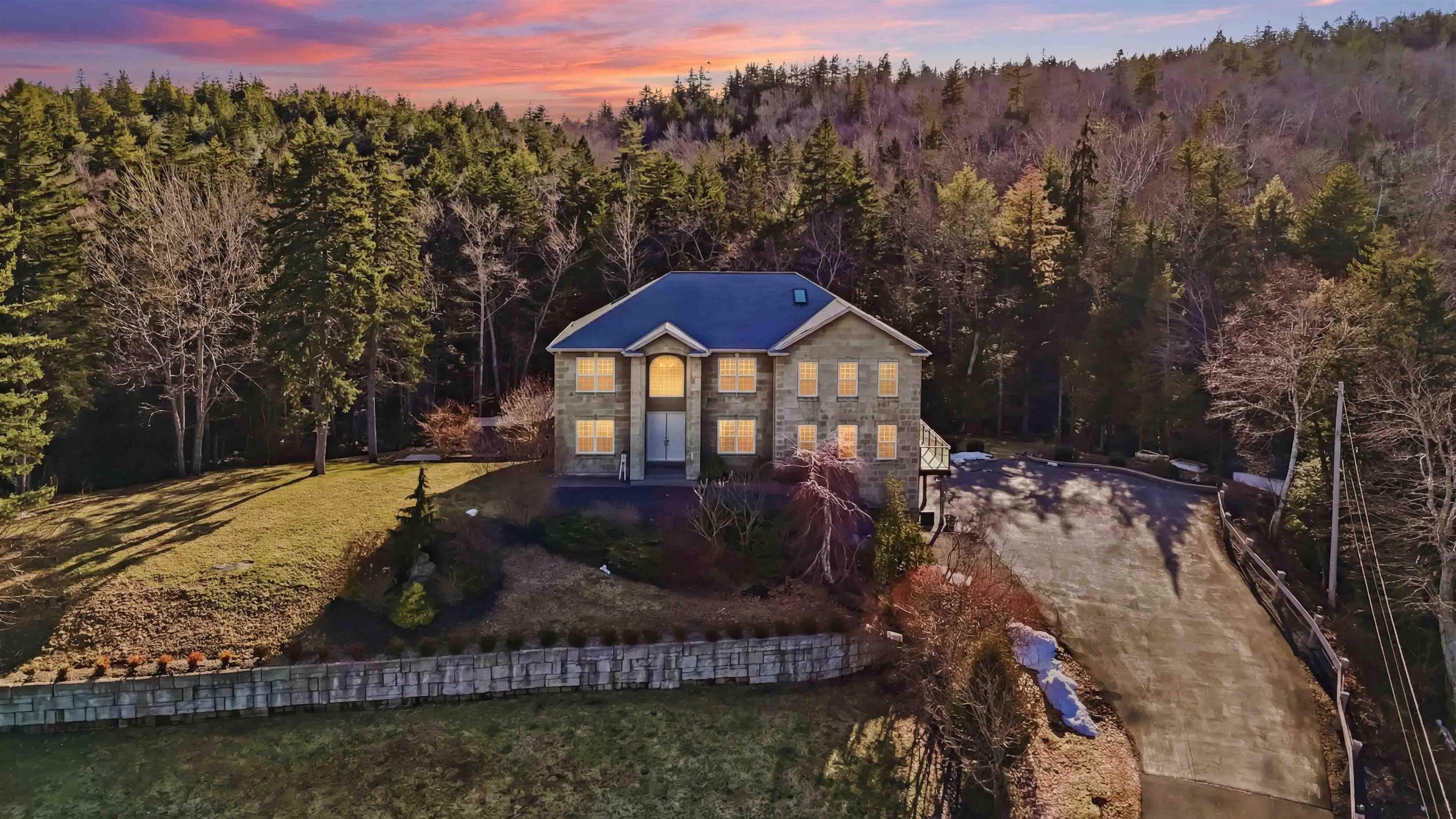 61 Colins Road, Bedford, NS (MLS® 202605490)